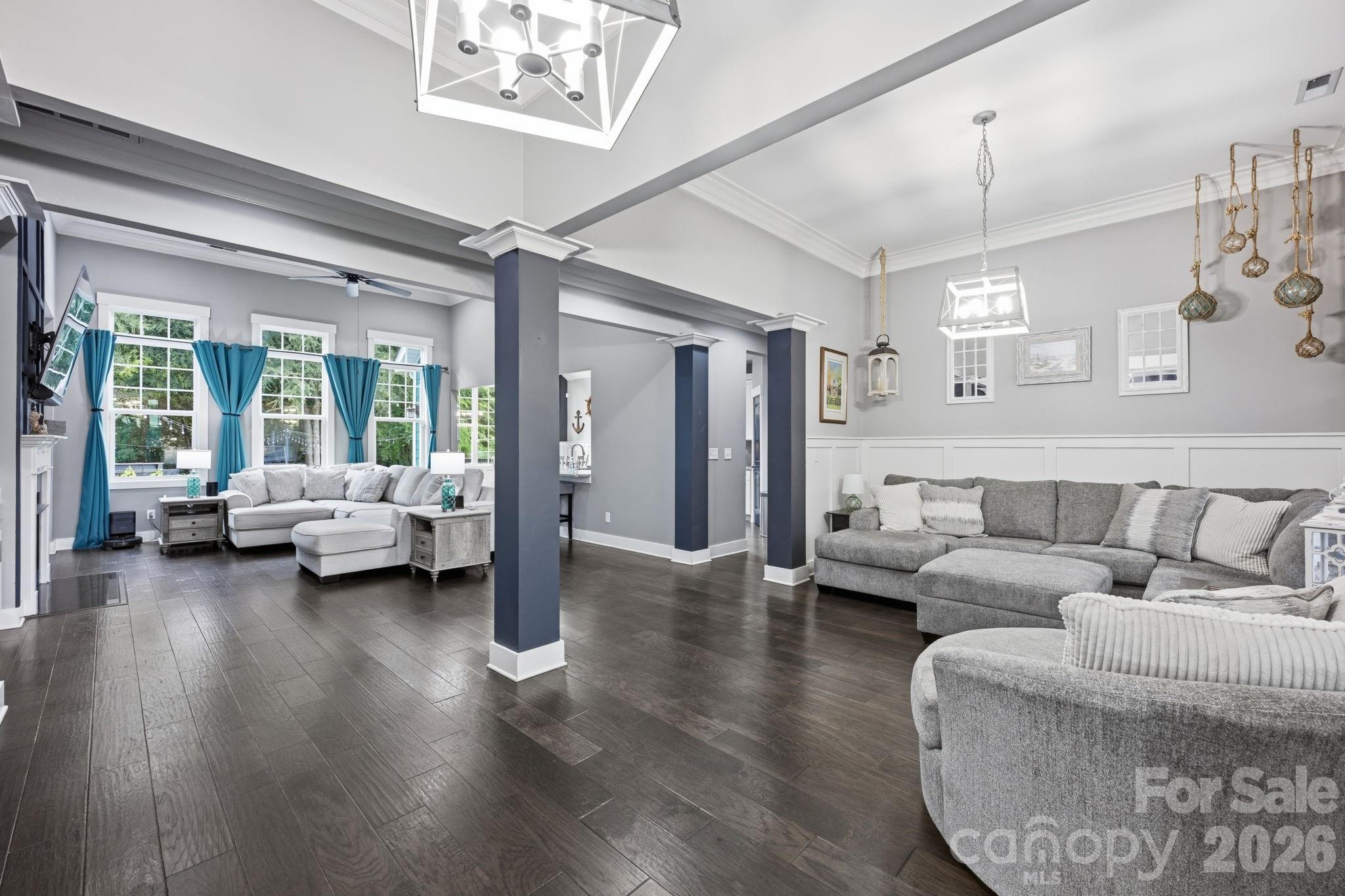 6957 Pin Oaks Drive Property Photo 19