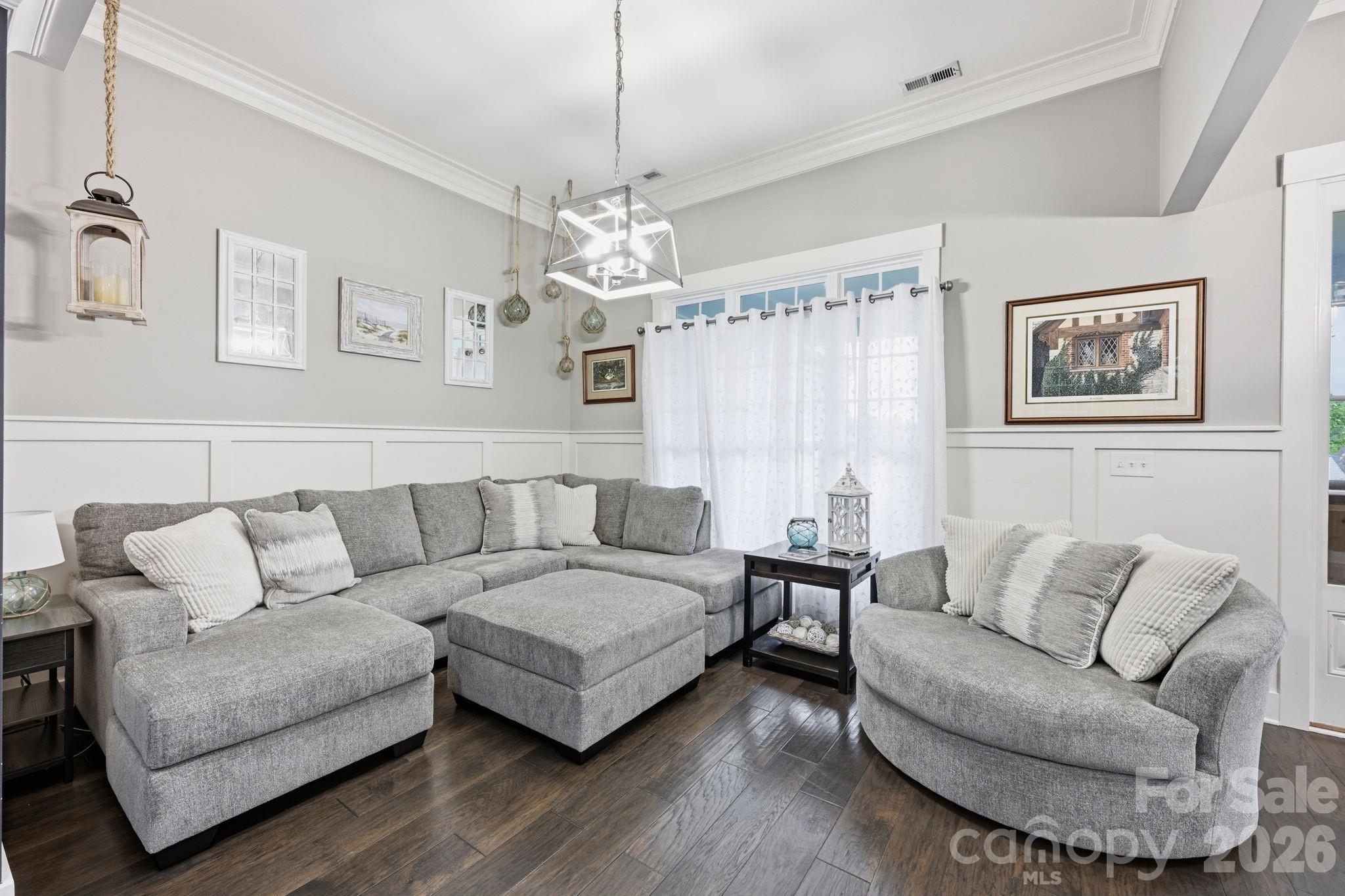 6957 Pin Oaks Drive Property Photo 21