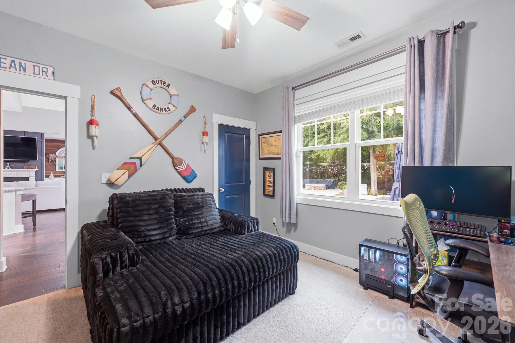 6957 Pin Oaks Drive Property Photo 28