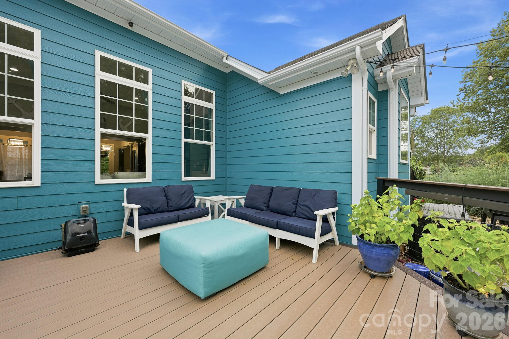 6957 Pin Oaks Drive Property Photo 35
