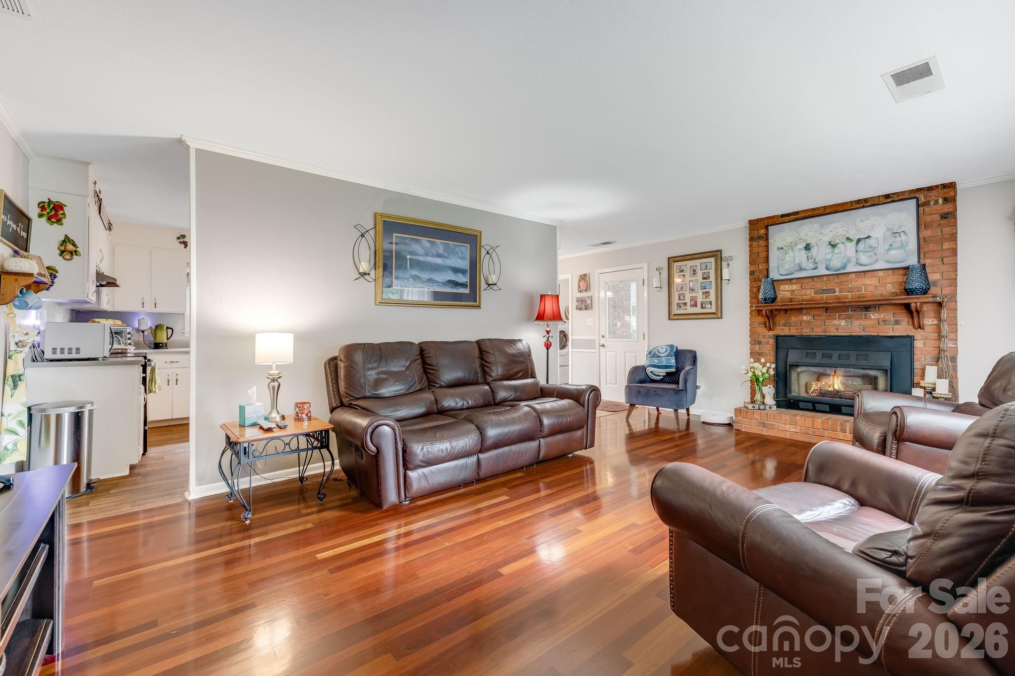 95 Pensacola Avenue Property Photo 4