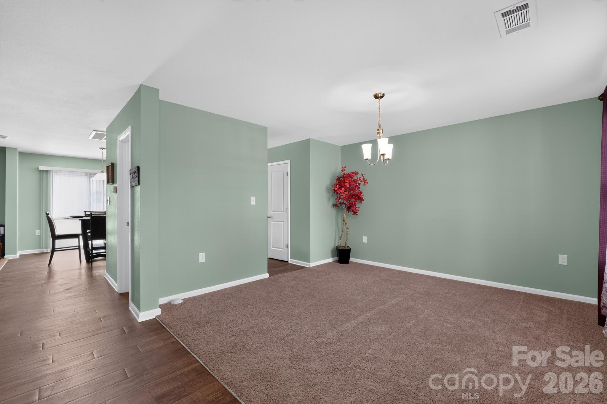6937 Savannah Springs Drive Property Photo 5