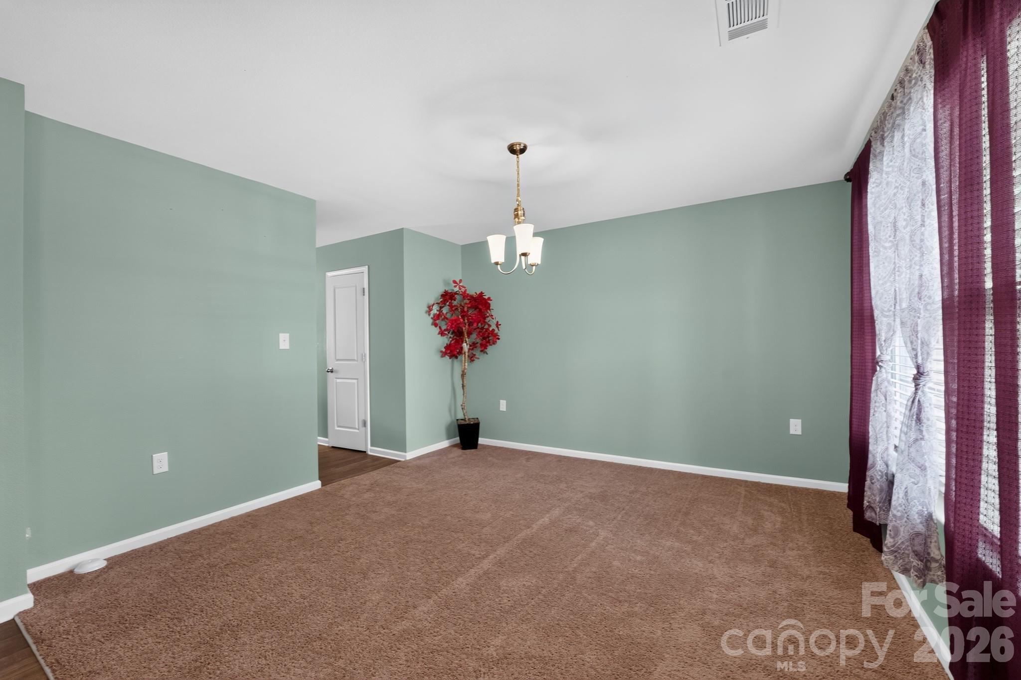 6937 Savannah Springs Drive Property Photo 6