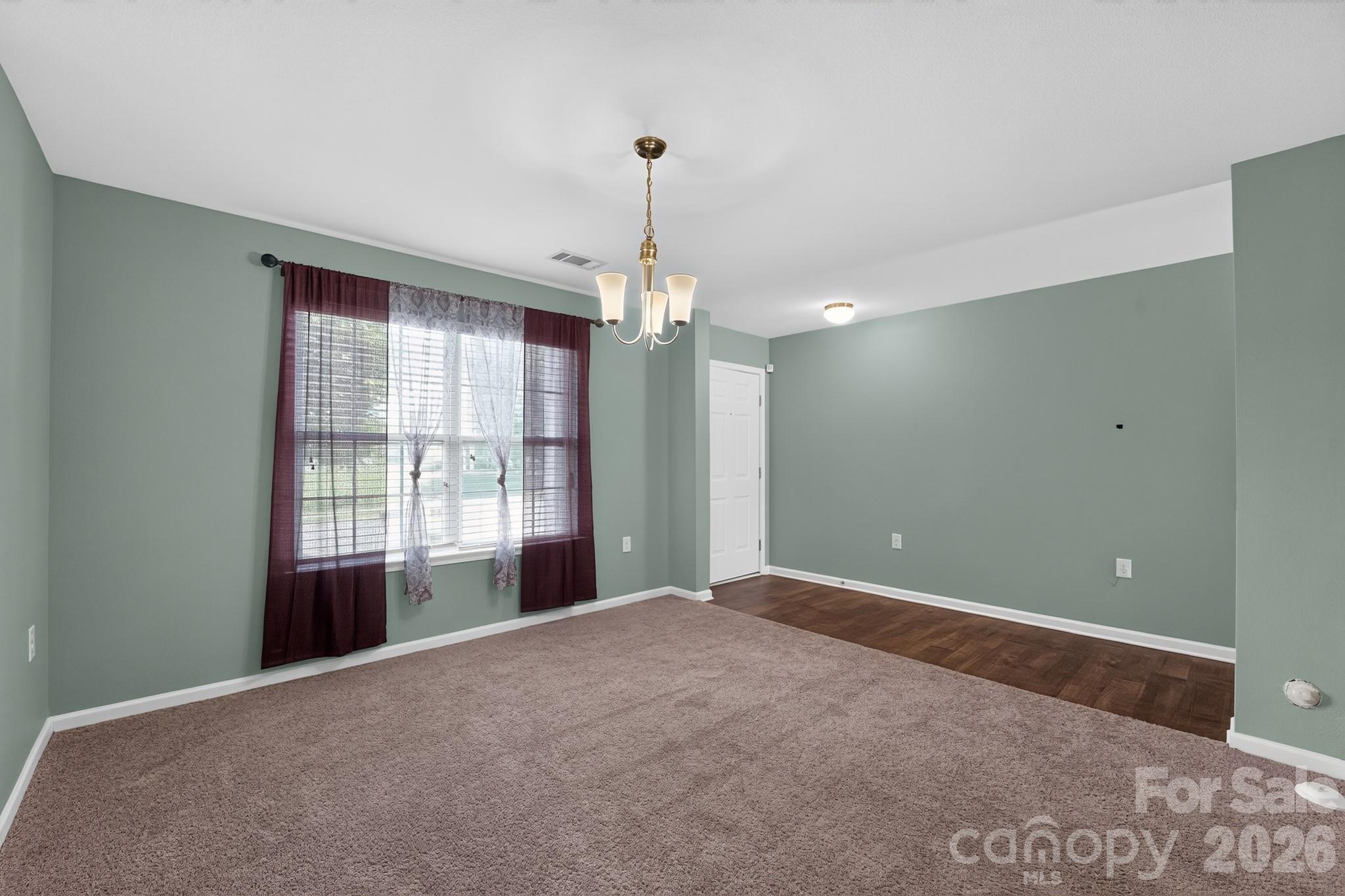 6937 Savannah Springs Drive Property Photo 7
