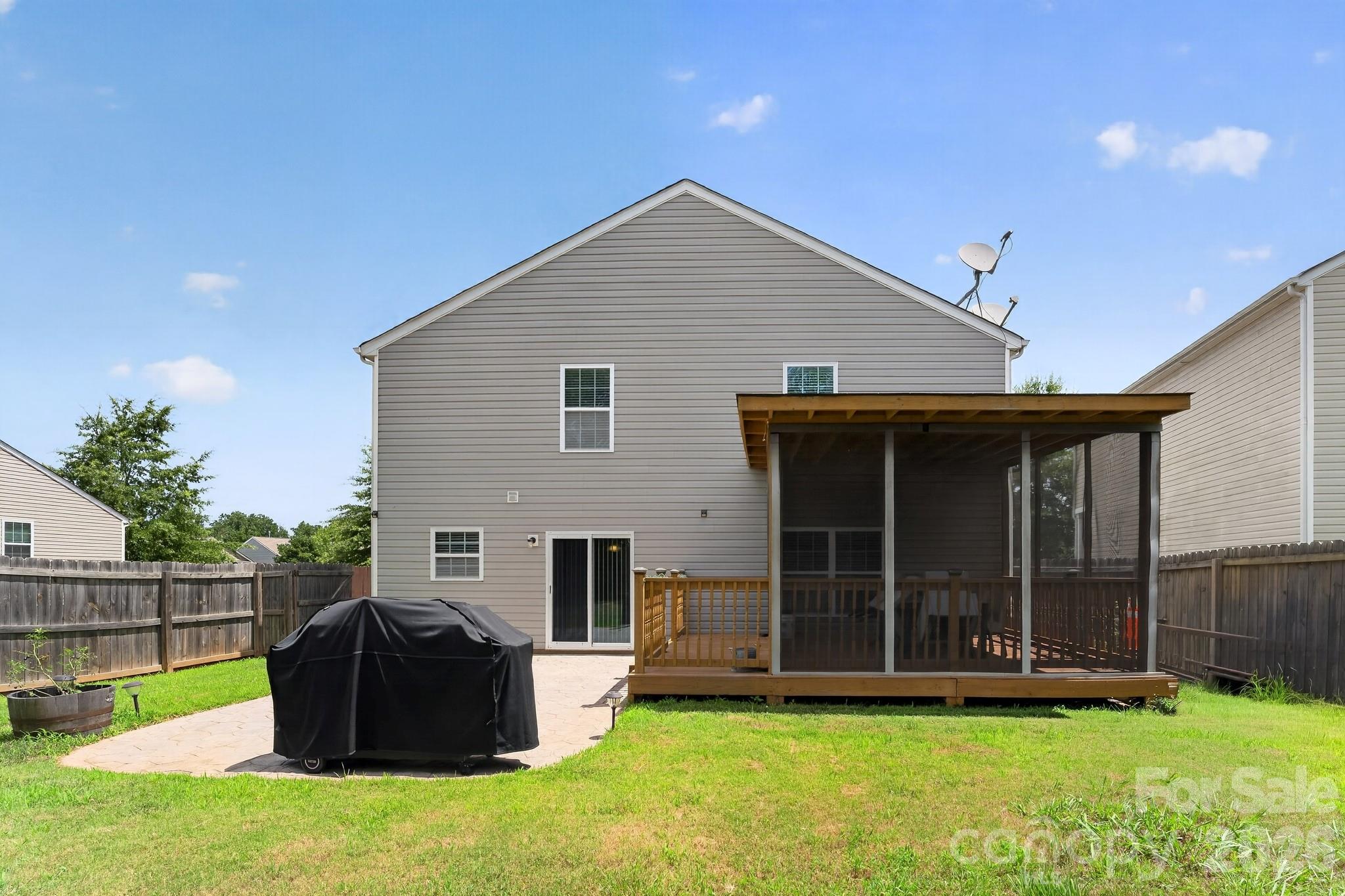 6937 Savannah Springs Drive Property Photo 32