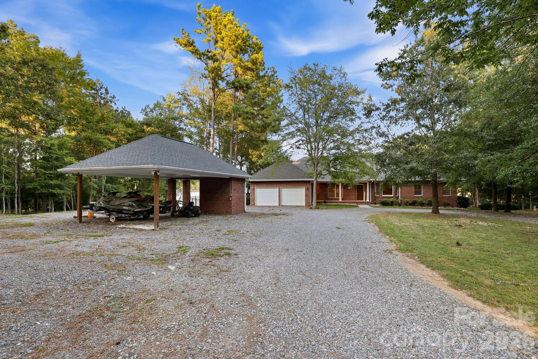 2183 Mingus Lane Property Photo 9