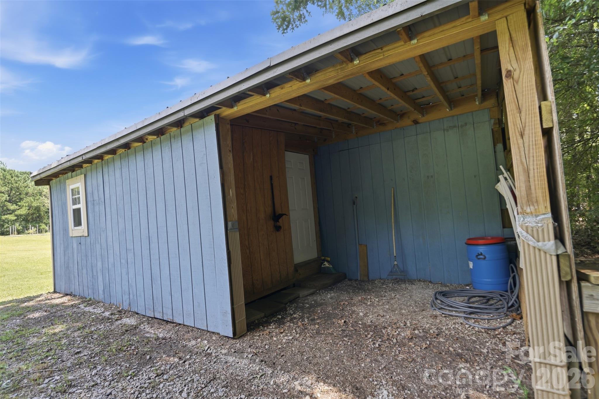 853 Nancys Place Property Photo 17