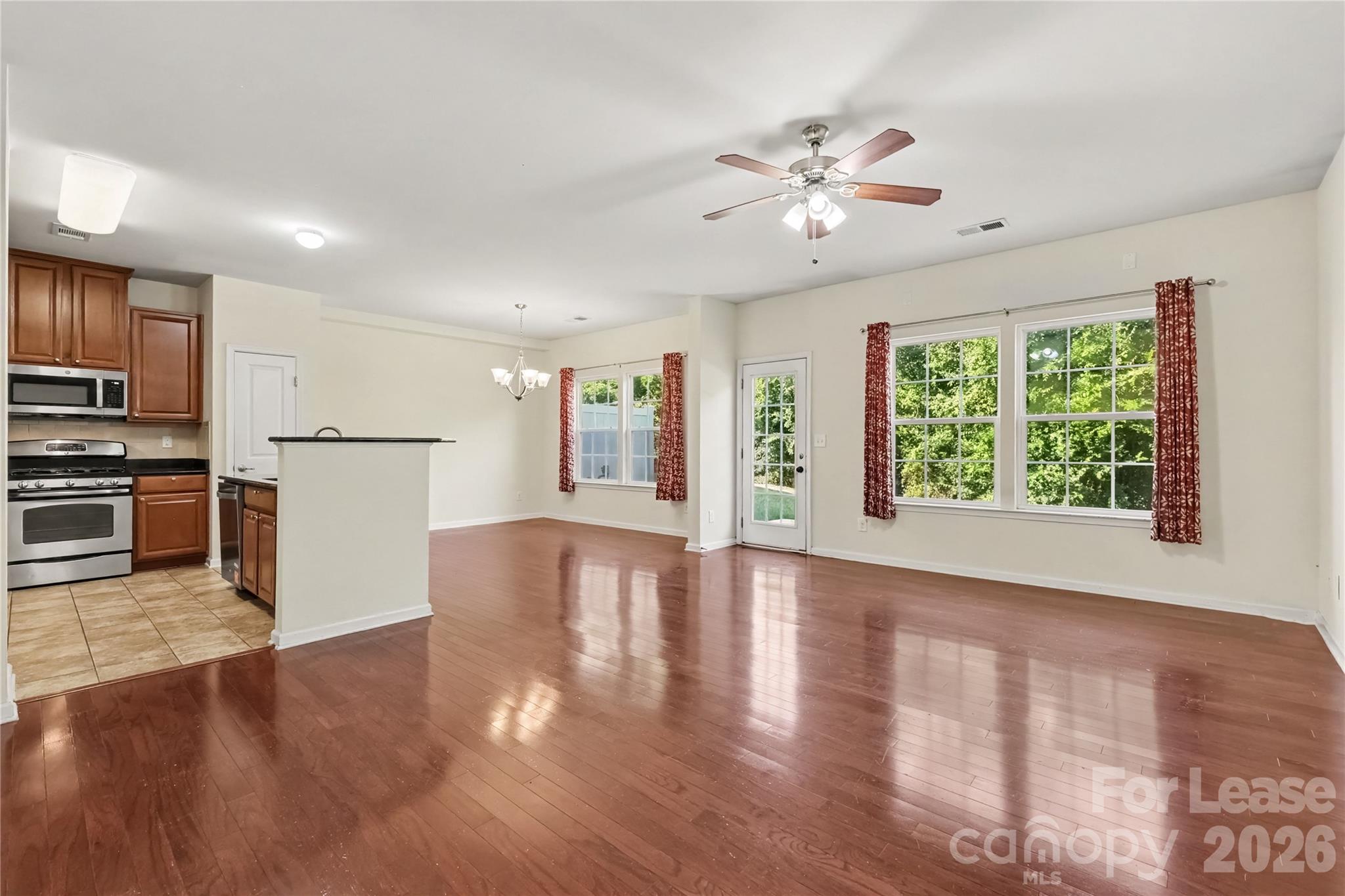 4404741 Property Photo 7