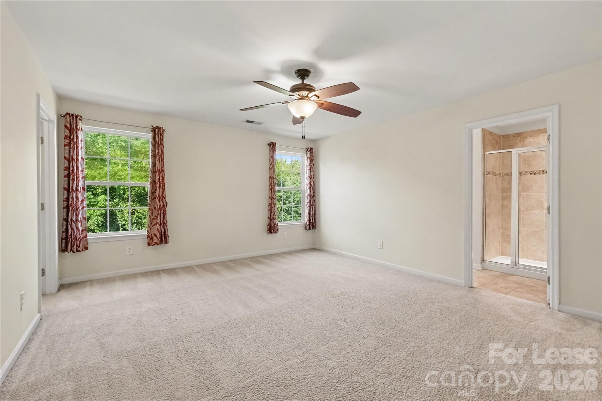 4404741 Property Photo 12