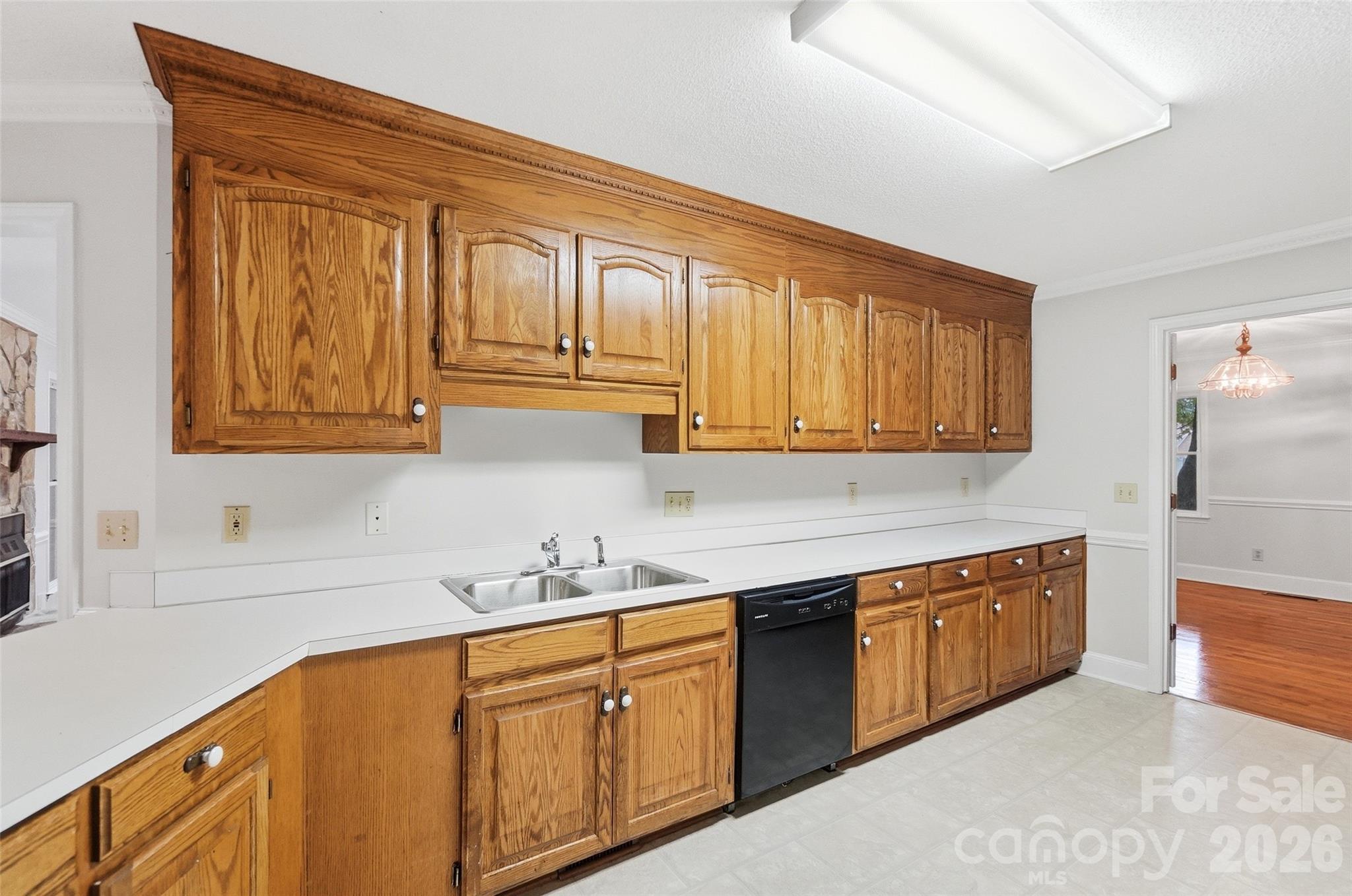 17047 Pond Road Property Photo 13