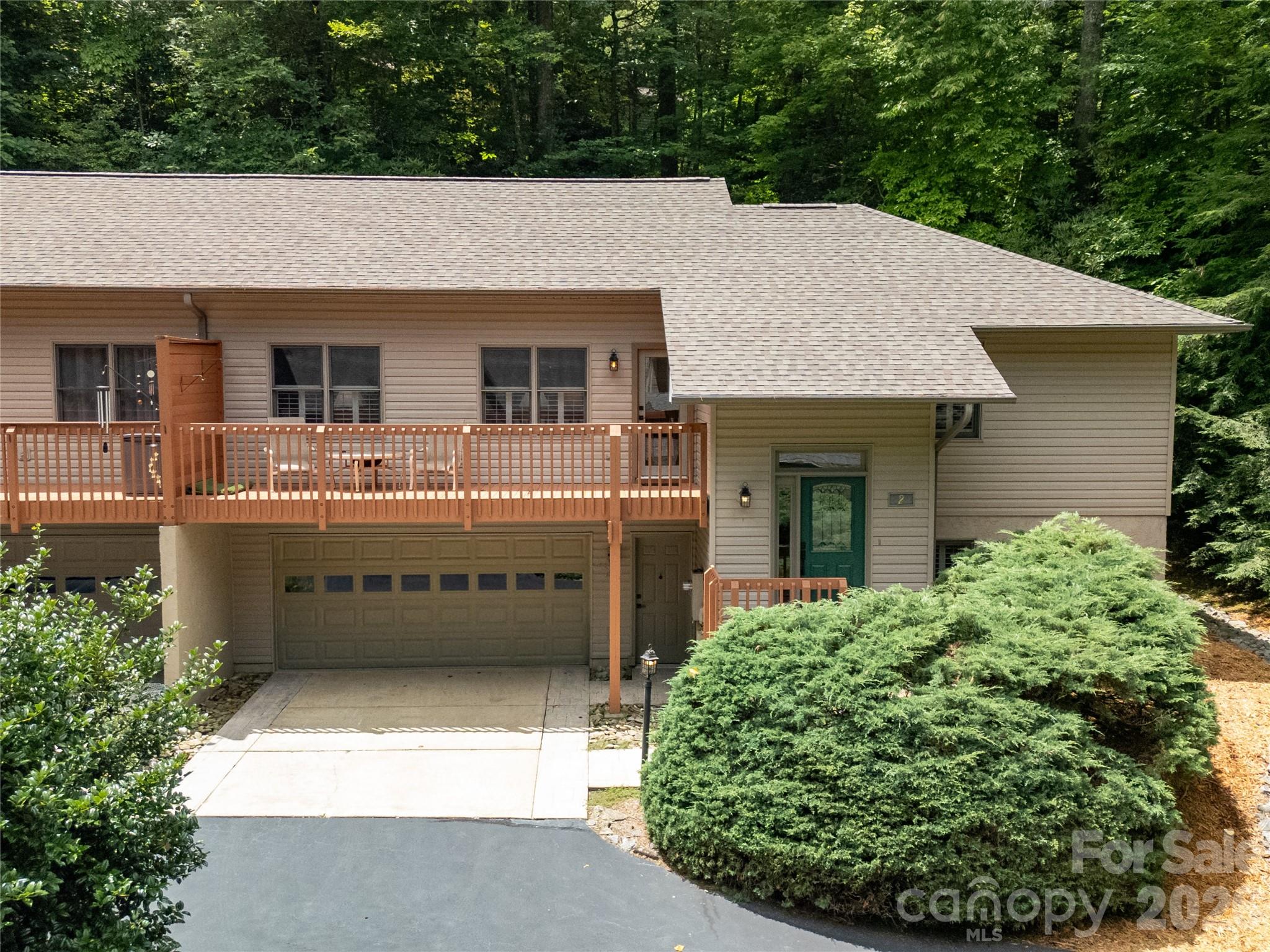 2 Duya Court Property Photo 1