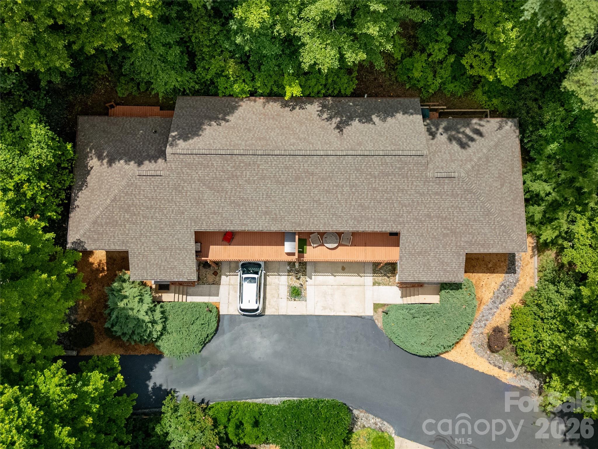 2 Duya Court Property Photo 3