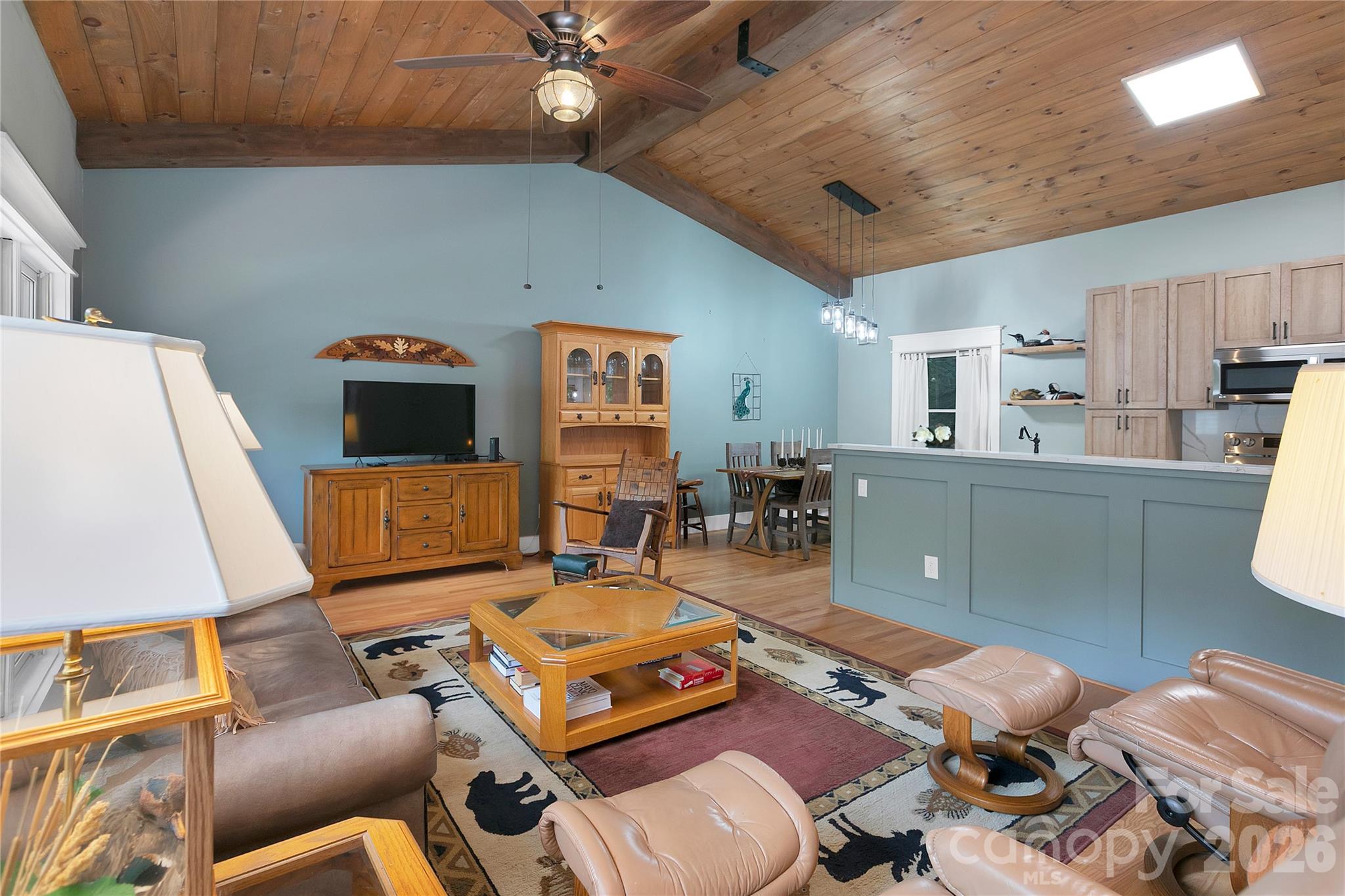 2 Duya Court Property Photo 9