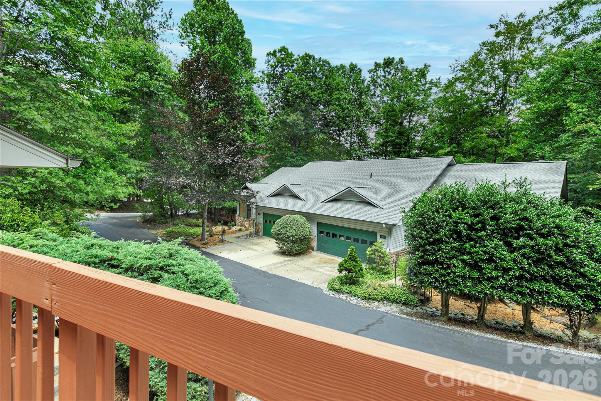 2 Duya Court Property Photo 16