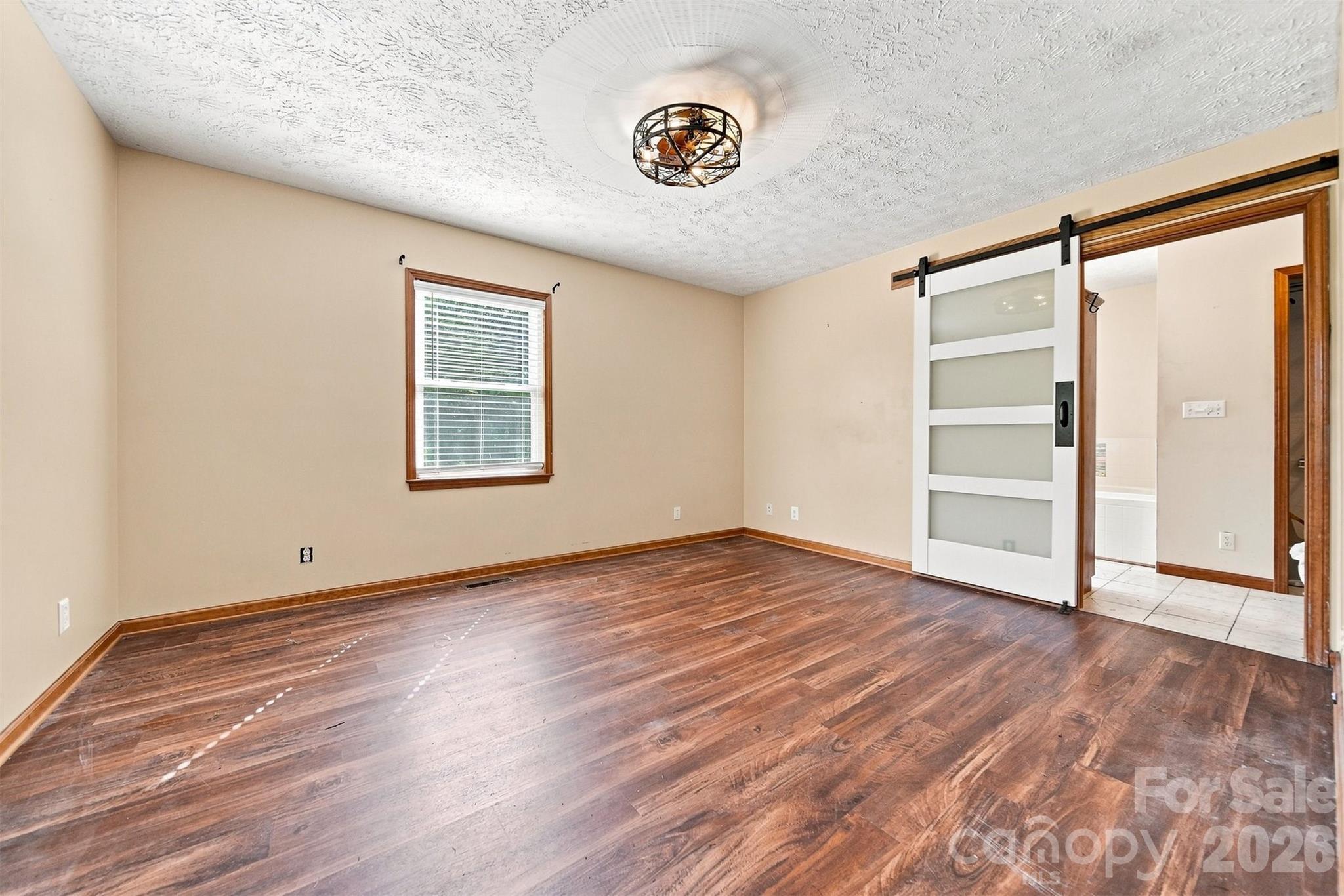 1261 Davis Road Property Photo 13