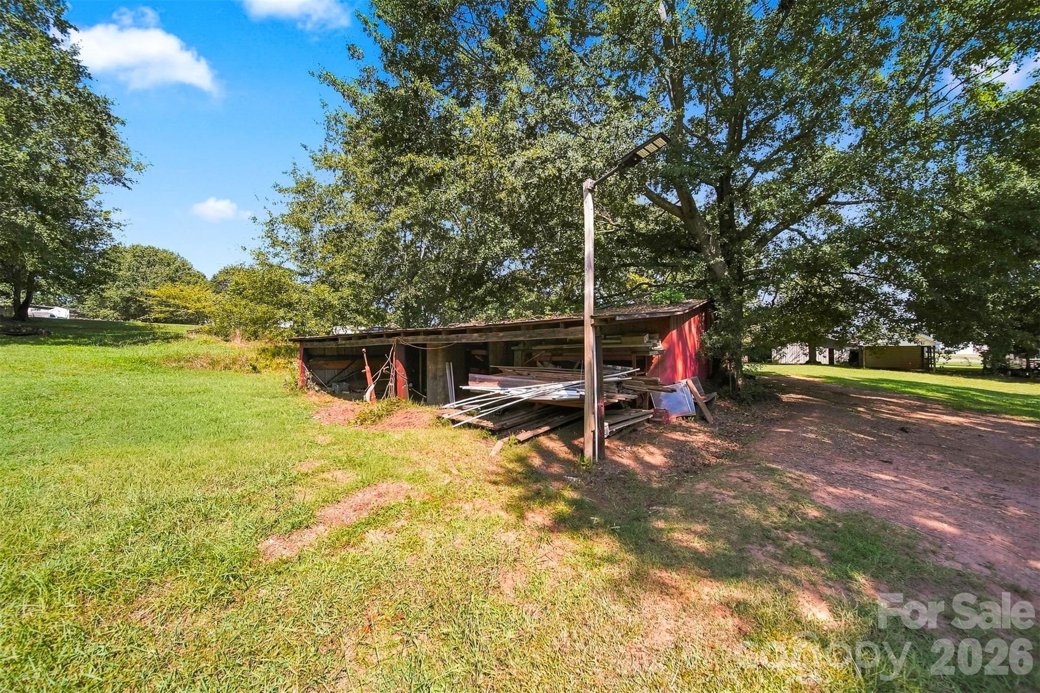 1261 Davis Road Property Photo 29