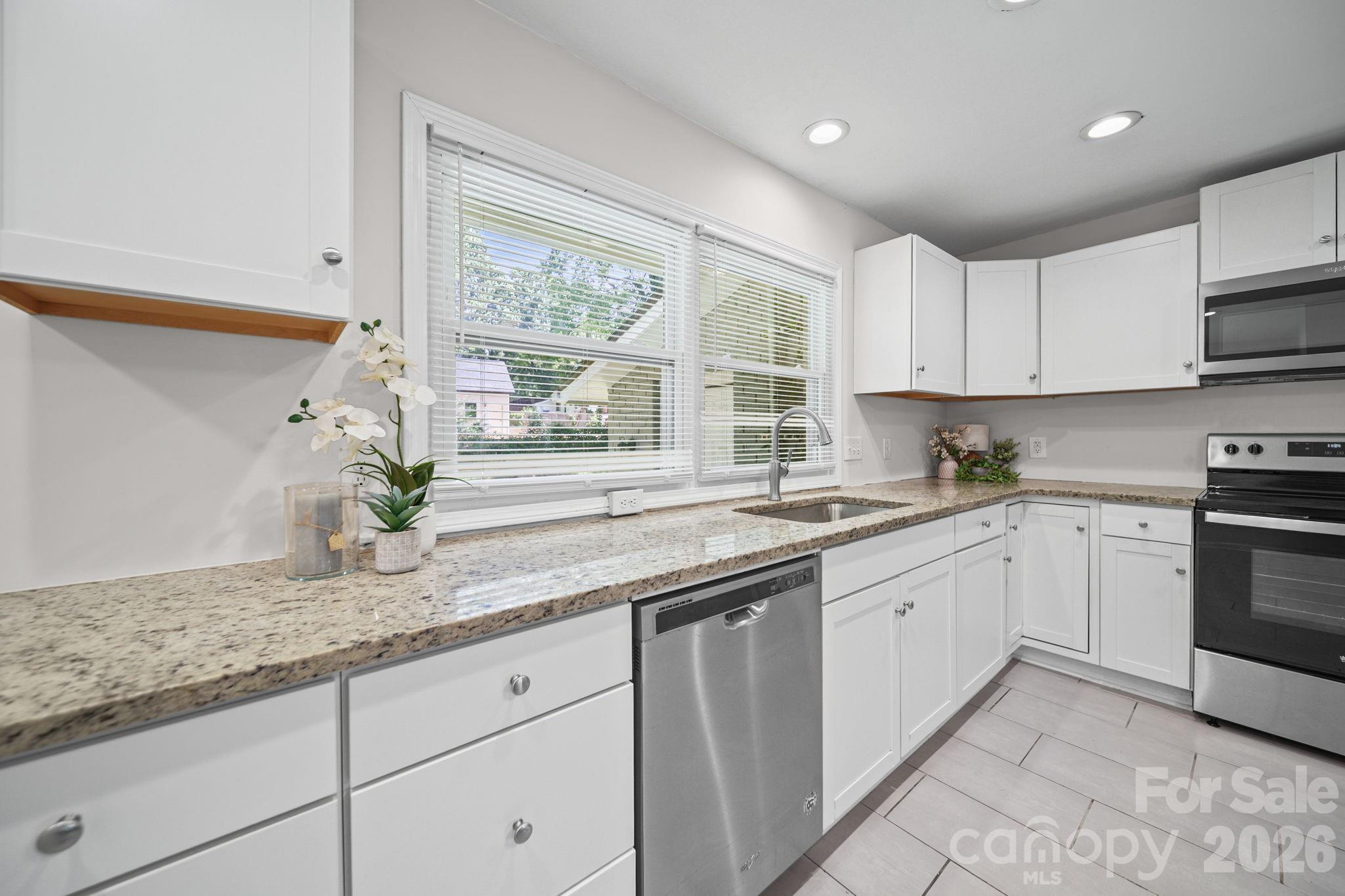 4316 Mckinley Drive Property Photo 1
