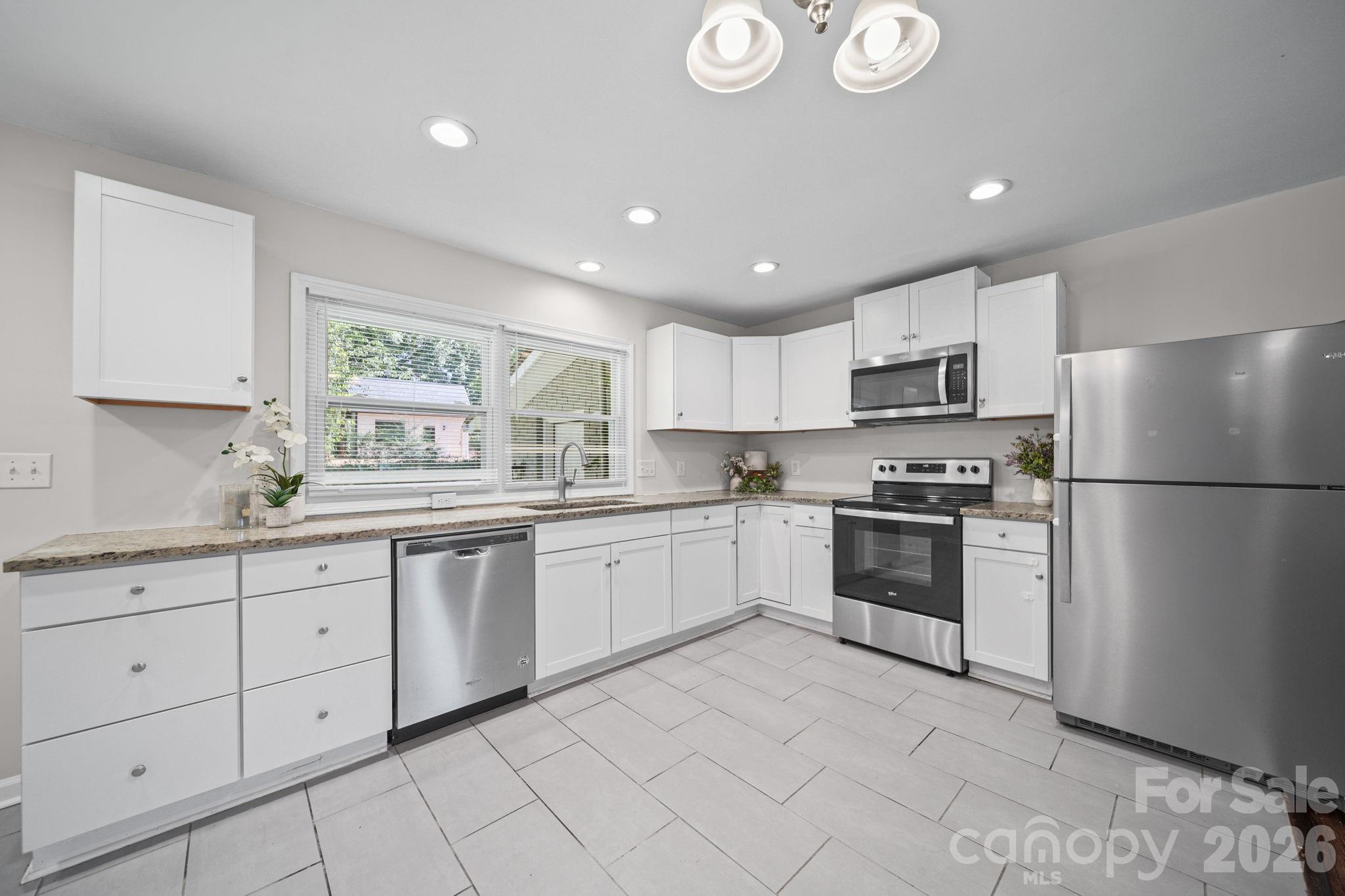 4316 Mckinley Drive Property Photo 3