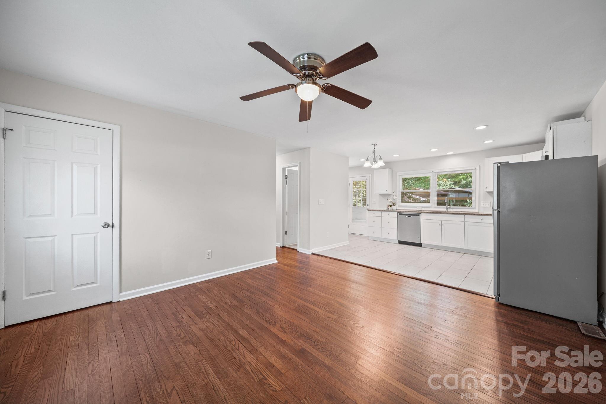 4316 Mckinley Drive Property Photo 6