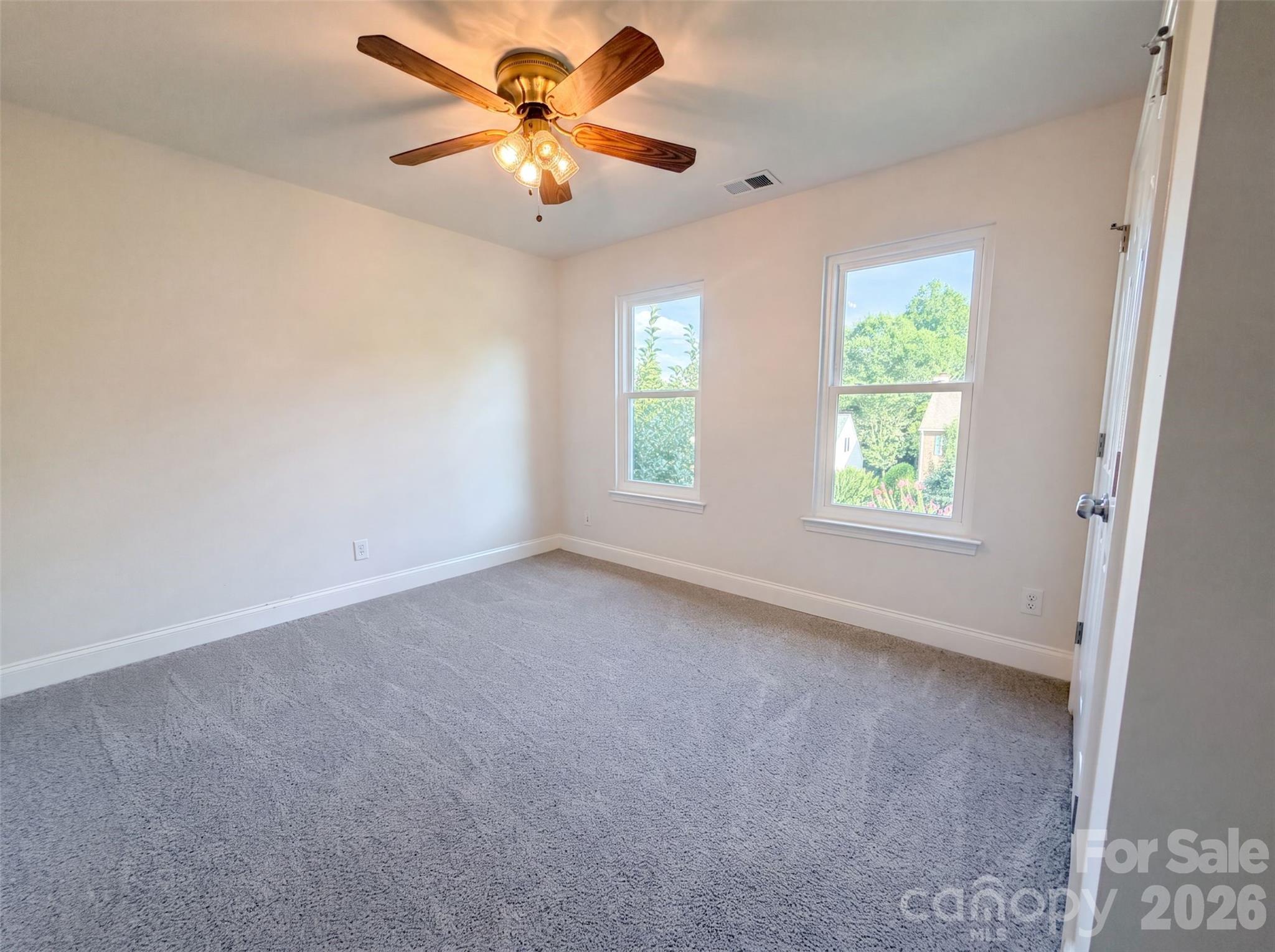 110 Lyman Oak Court Property Photo 11
