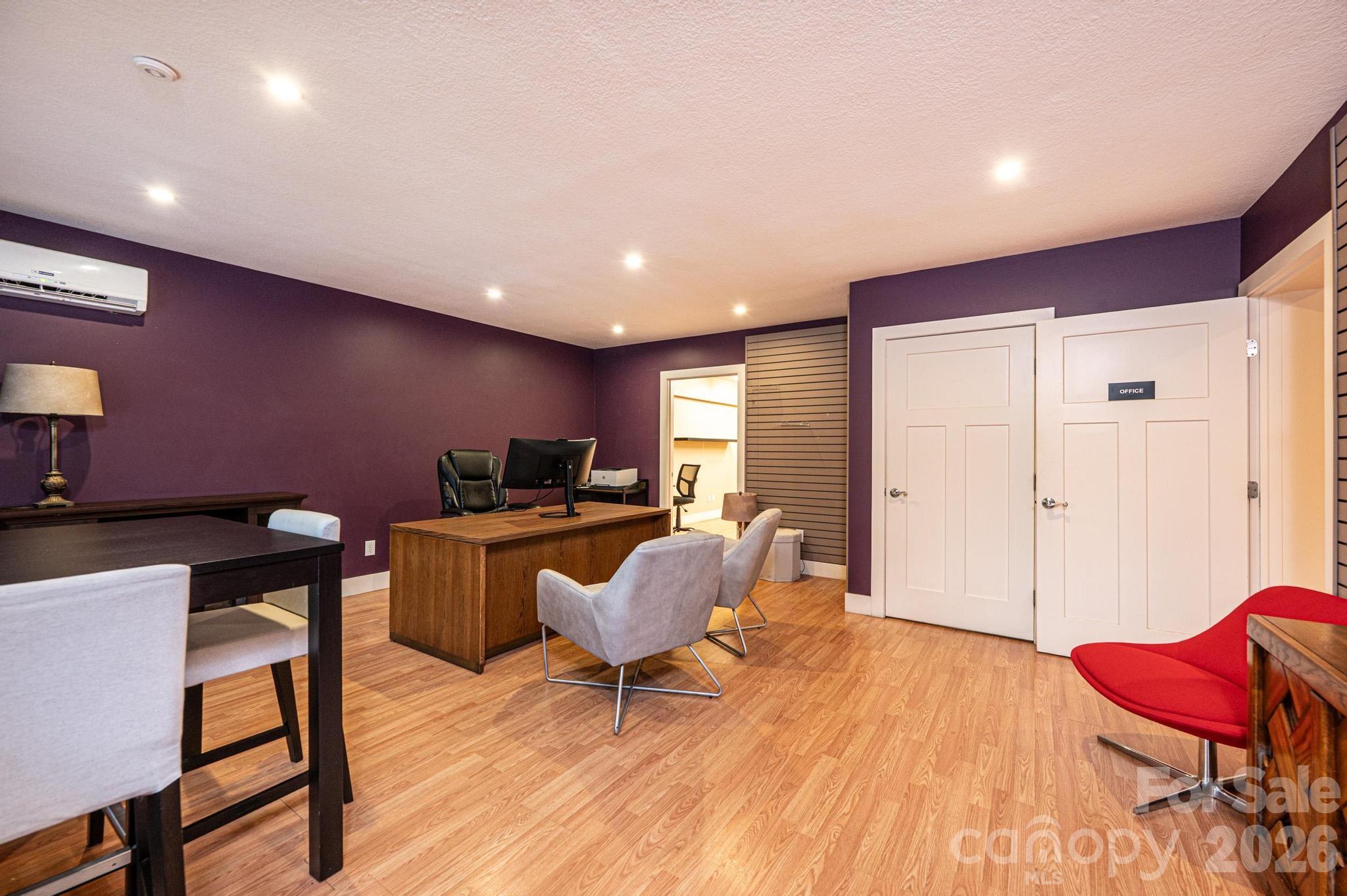 2301 Morganton Boulevard Property Photo 8