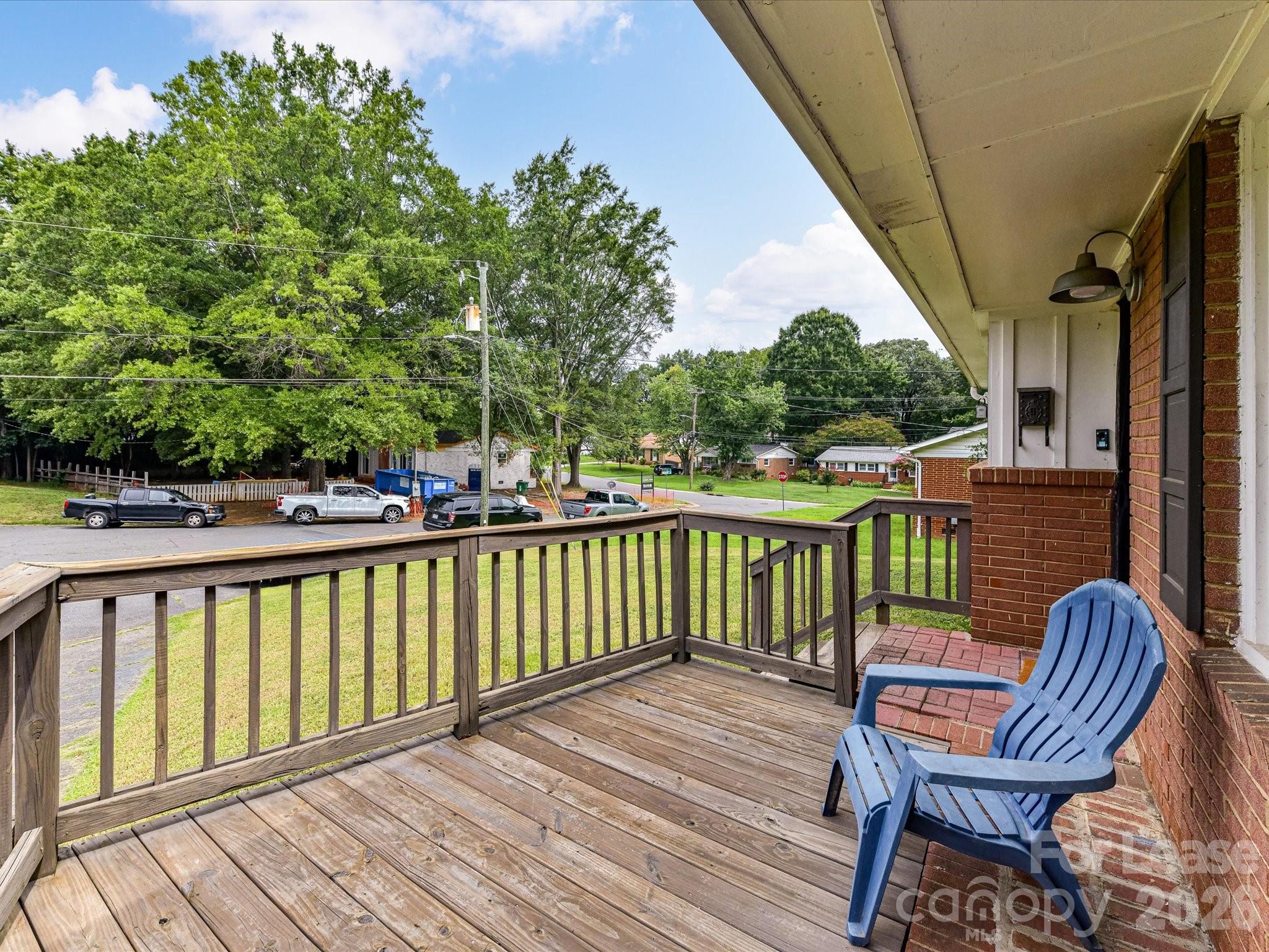 7109 Rockcliff Court Property Photo 6