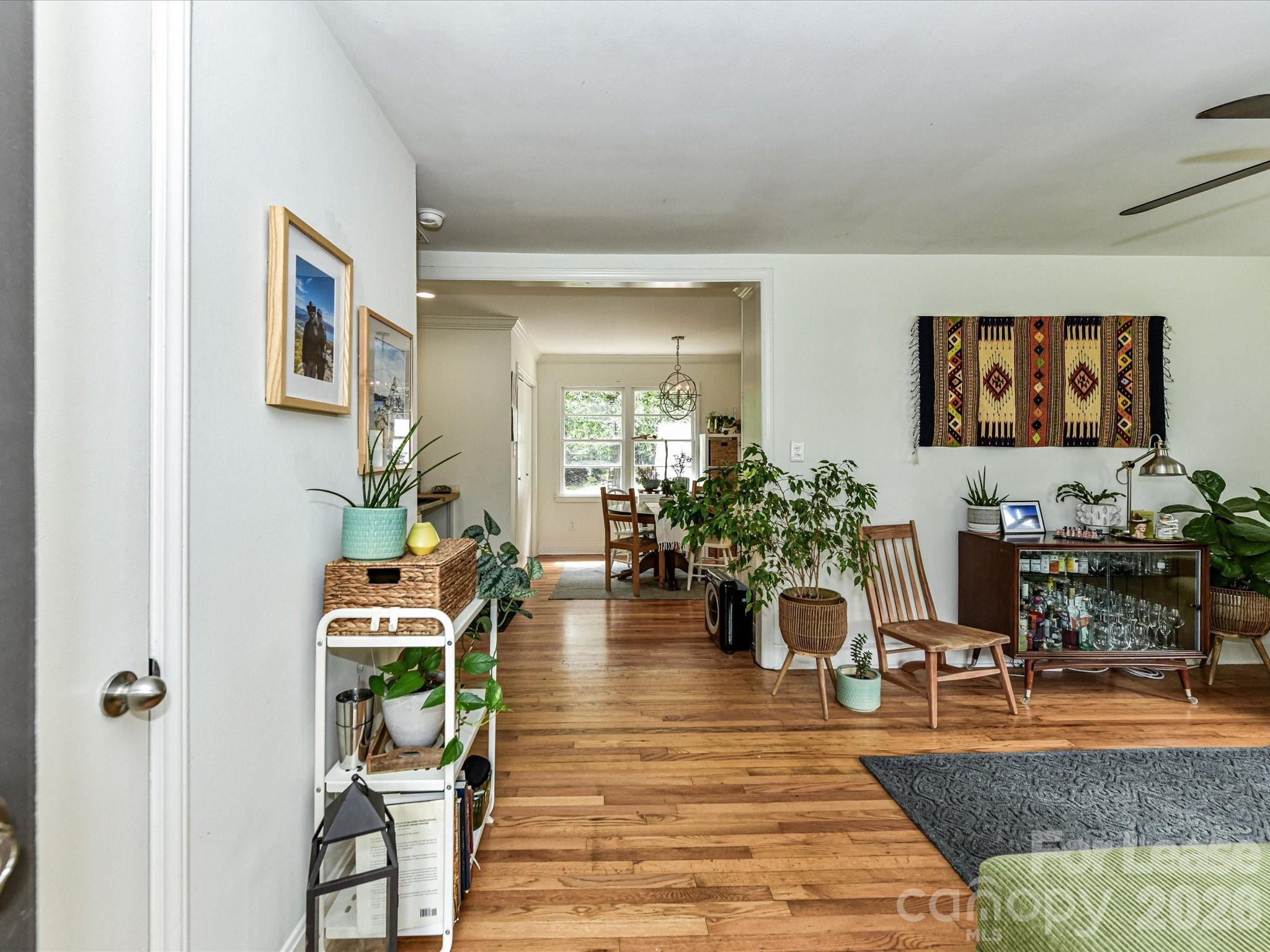 7109 Rockcliff Court Property Photo 7