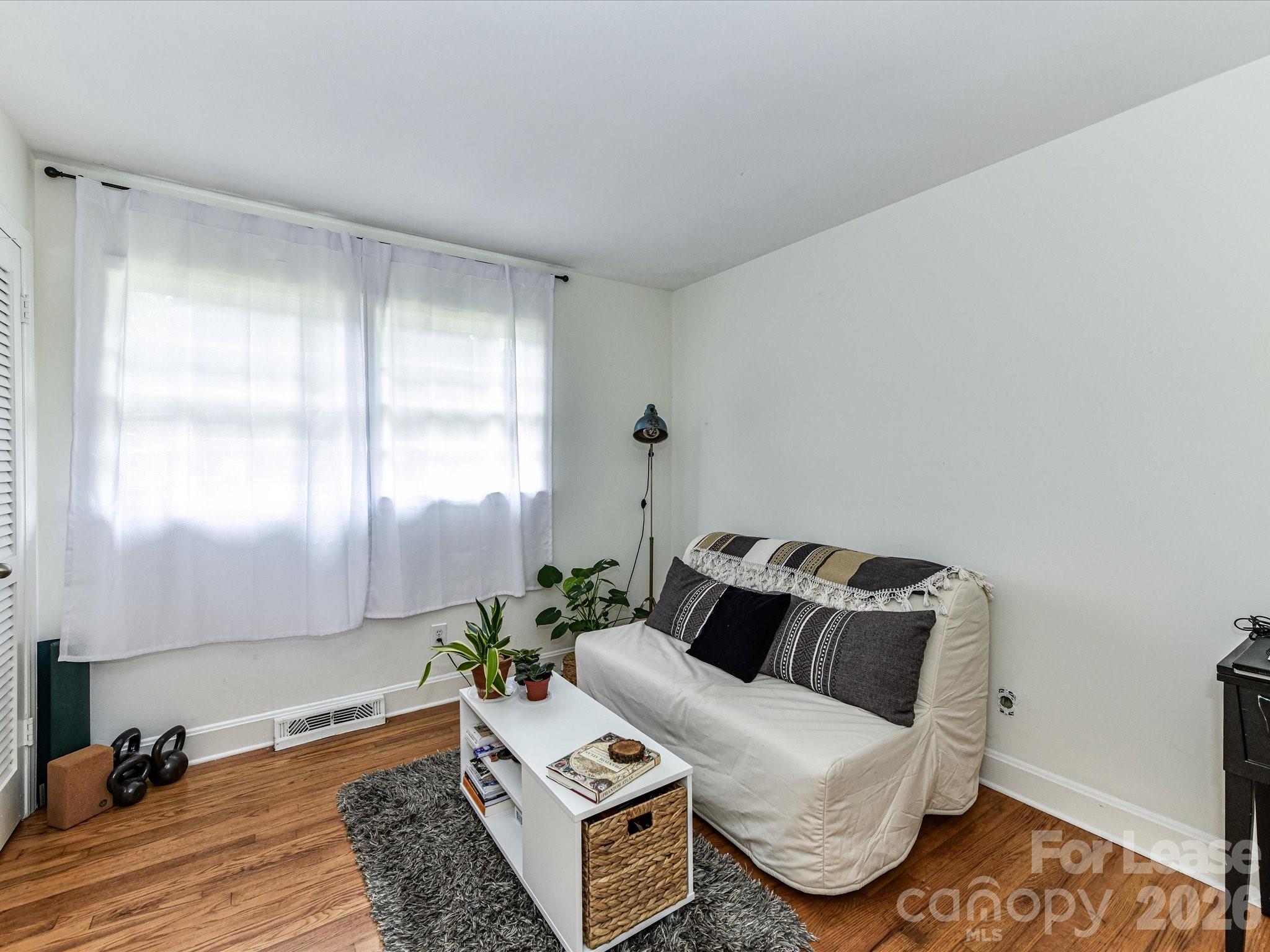 7109 Rockcliff Court Property Photo 20
