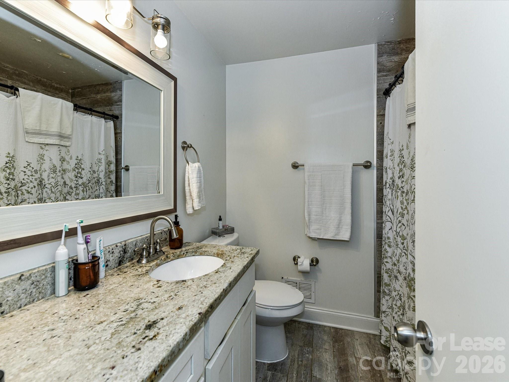 7109 Rockcliff Court Property Photo 23