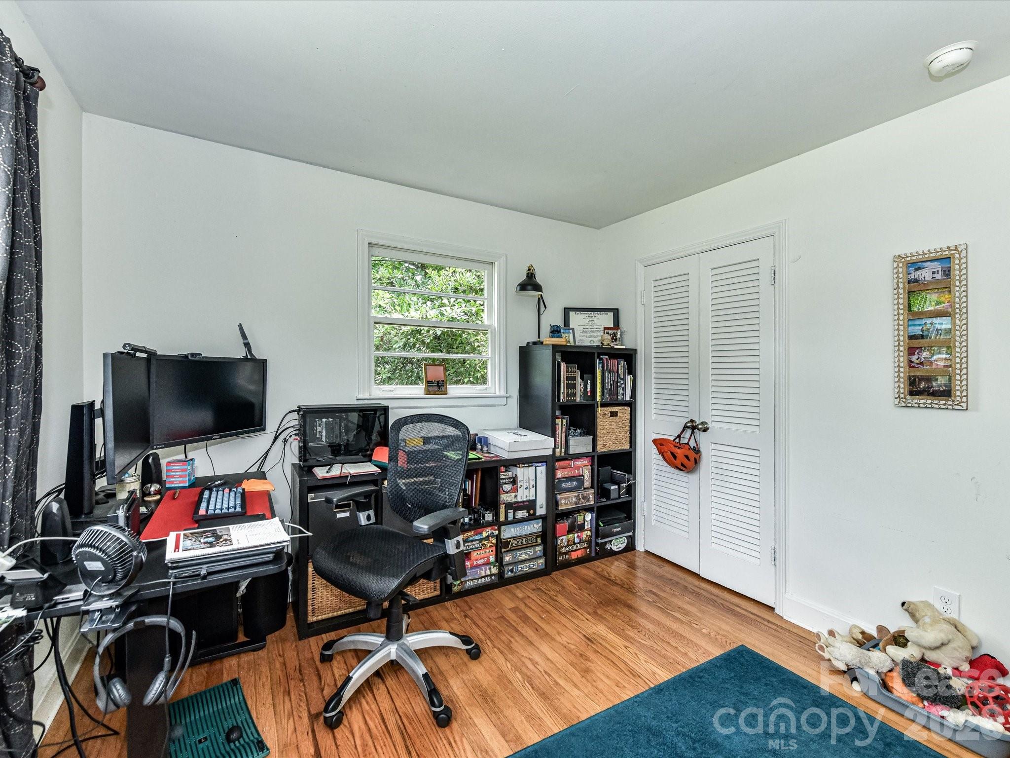 7109 Rockcliff Court Property Photo 25