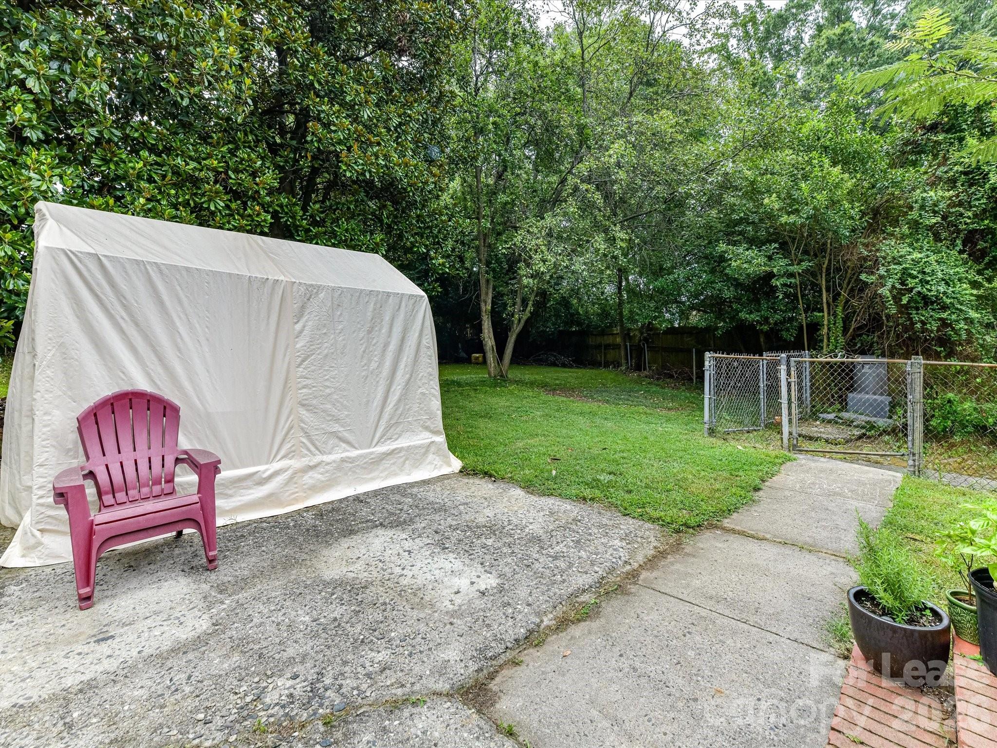 7109 Rockcliff Court Property Photo 29
