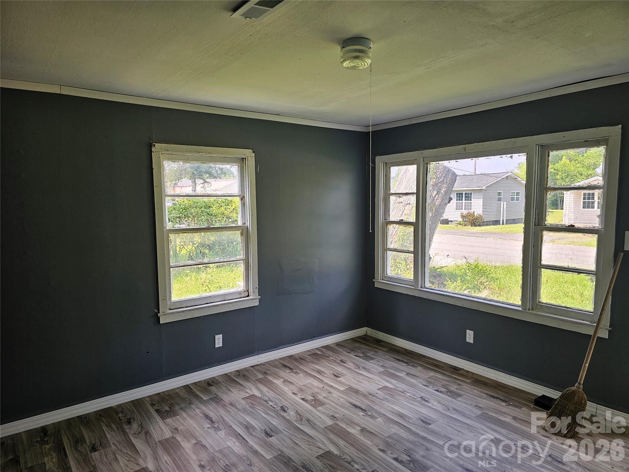 234 Watts Court Property Photo 3