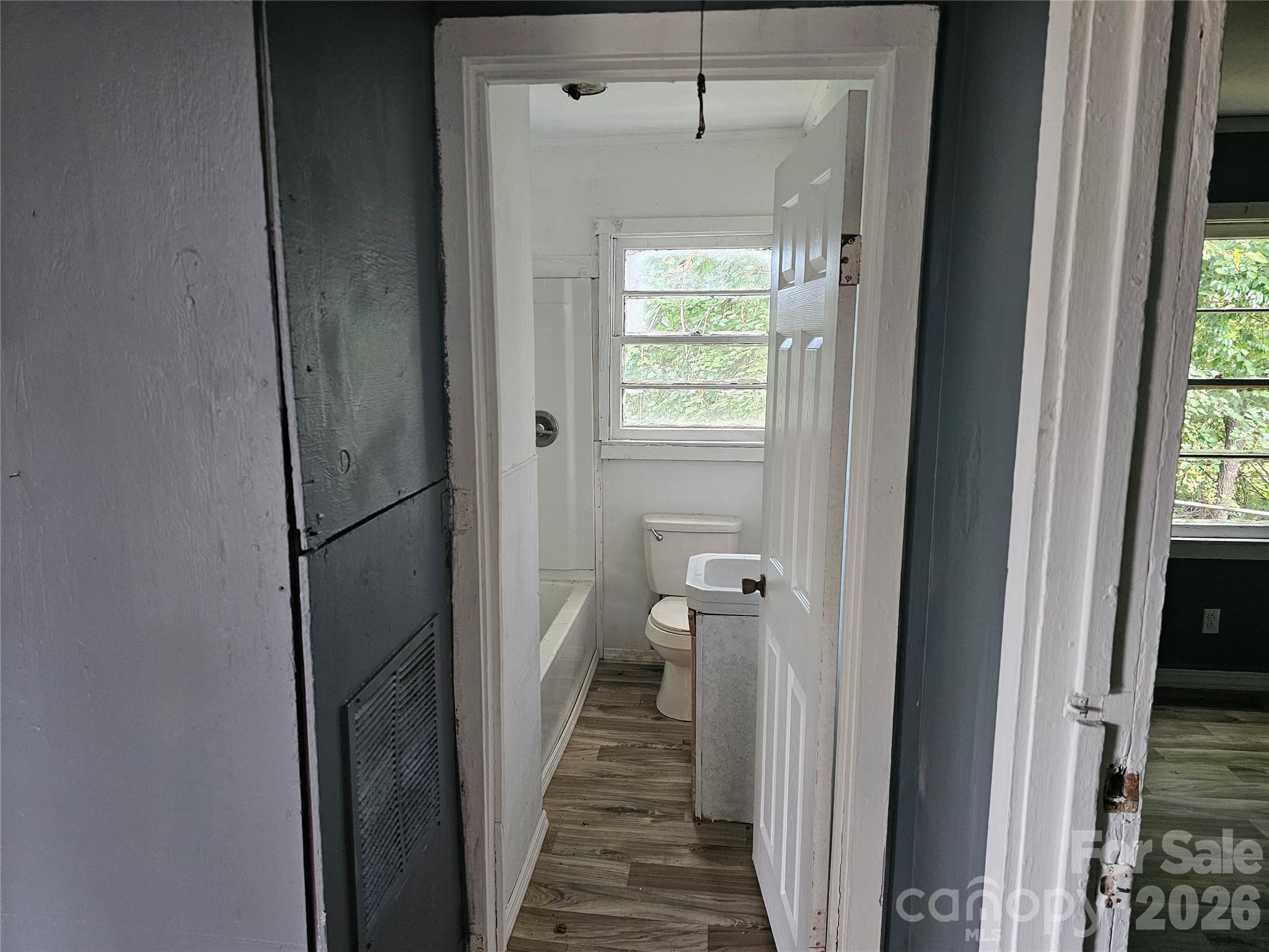 234 Watts Court Property Photo 6