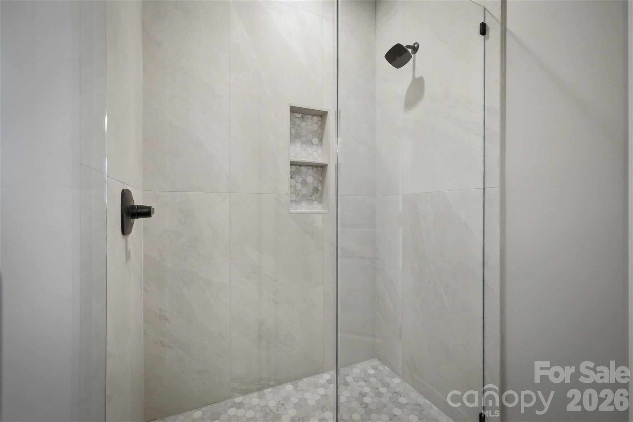 909 Overlook Drive Property Photo 21