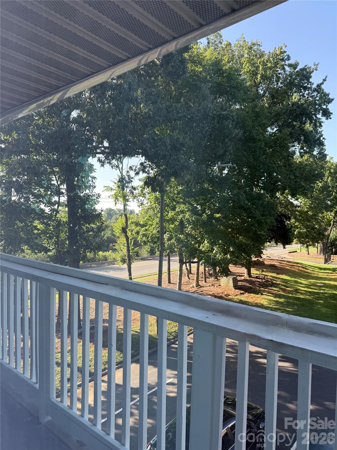 1645 Arlyn Circle M Property Photo 4