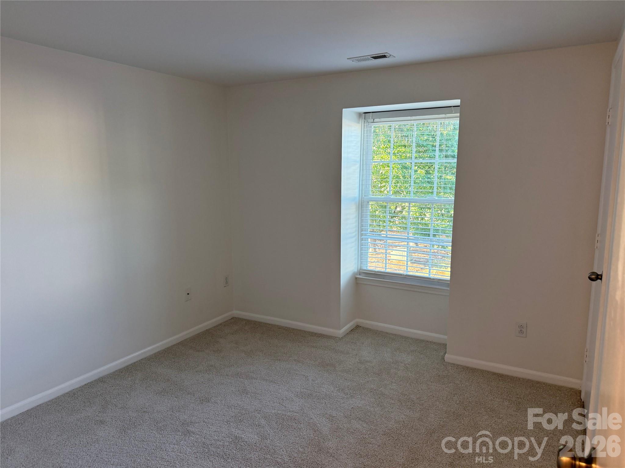 1645 Arlyn Circle M Property Photo 15