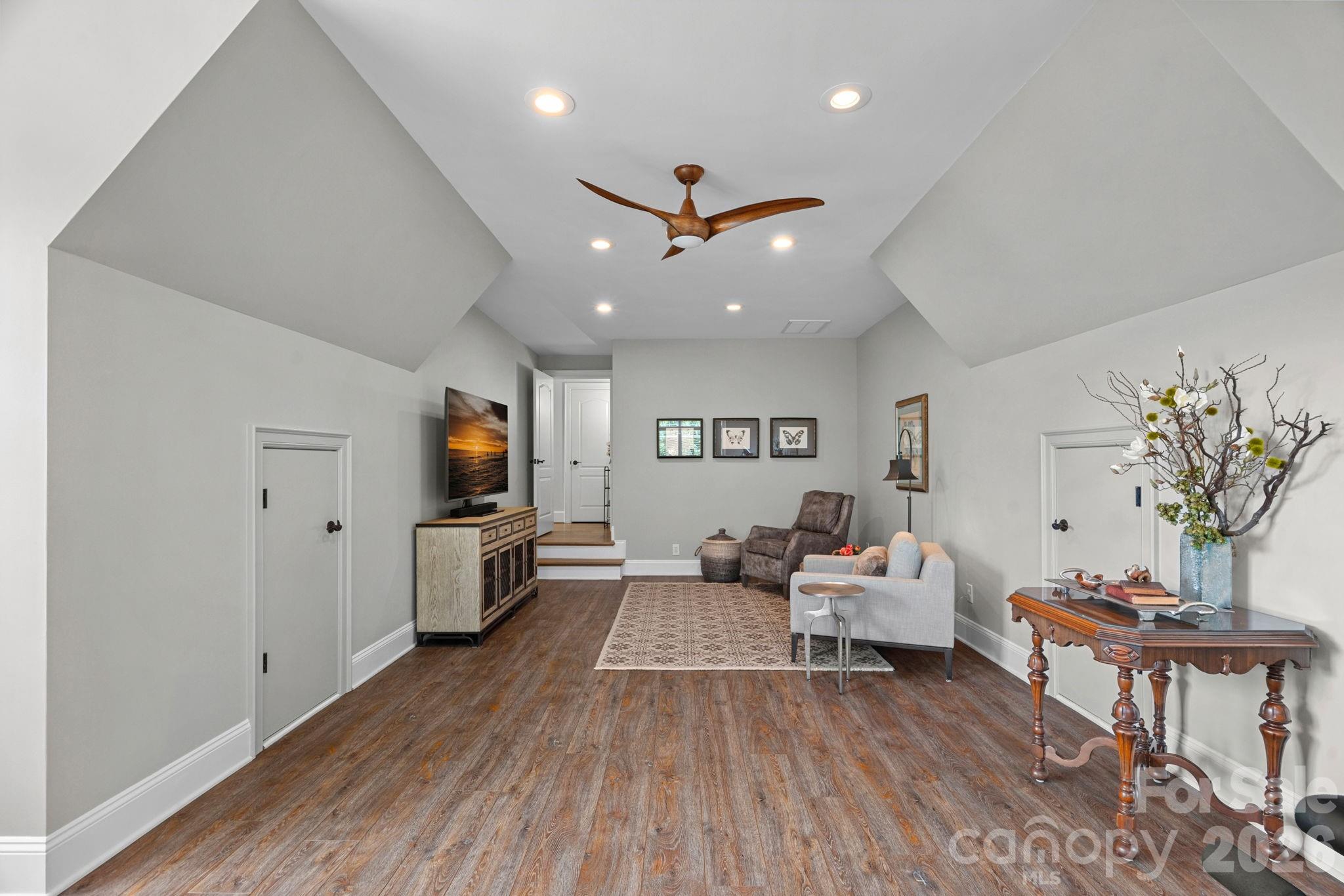 137 Torrence Chapel Road Property Photo 32