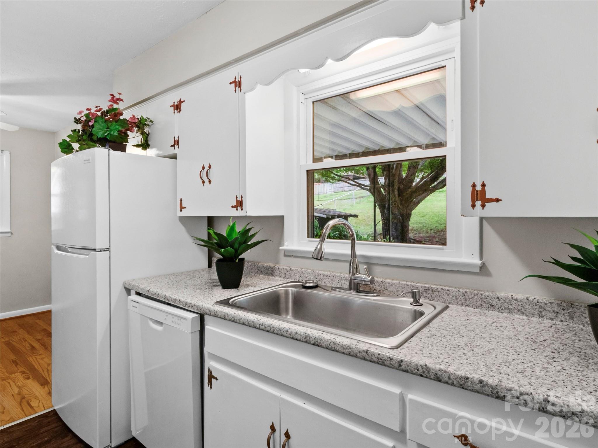 230 School Road Property Photo 12