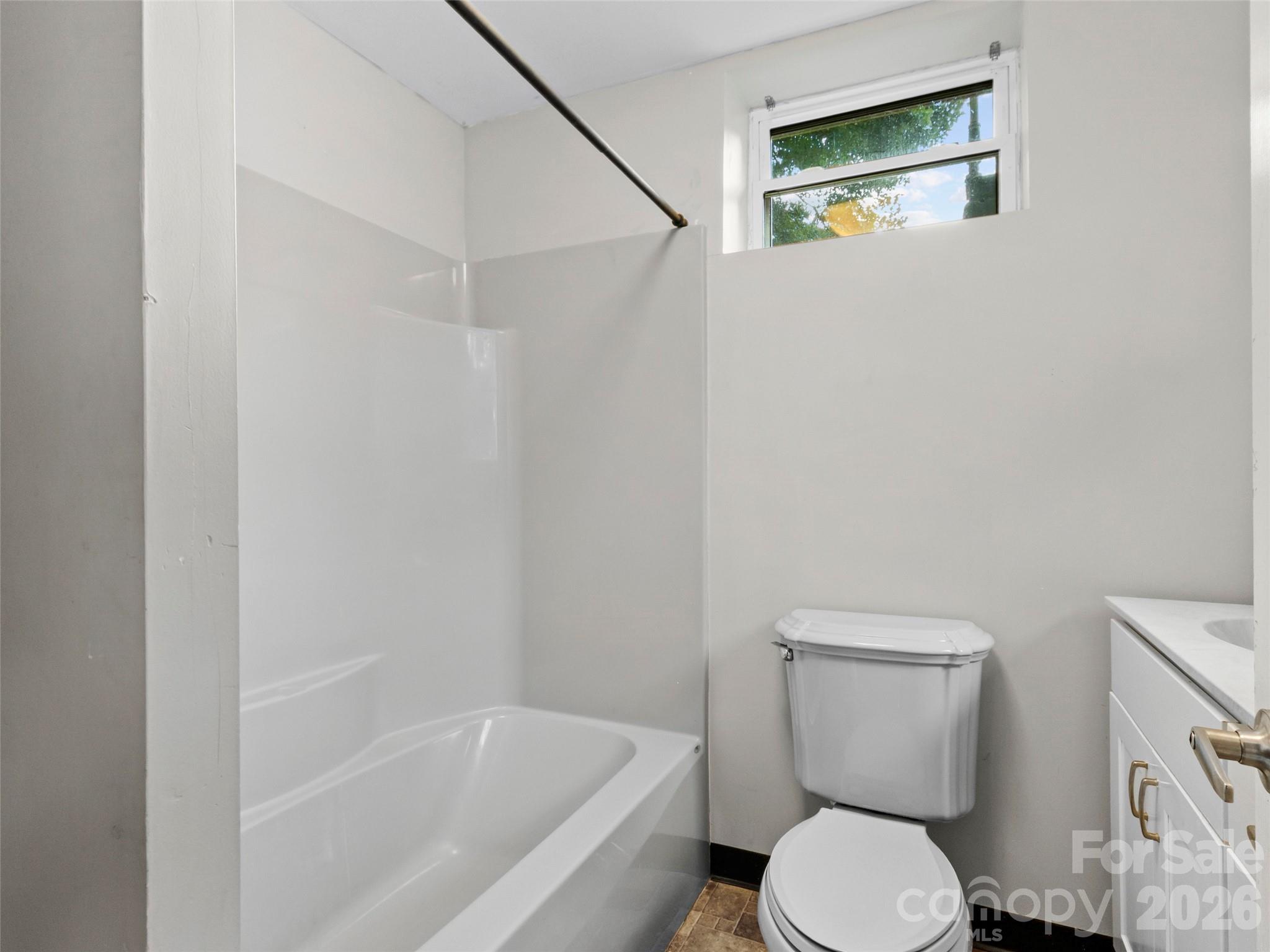 230 School Road Property Photo 29