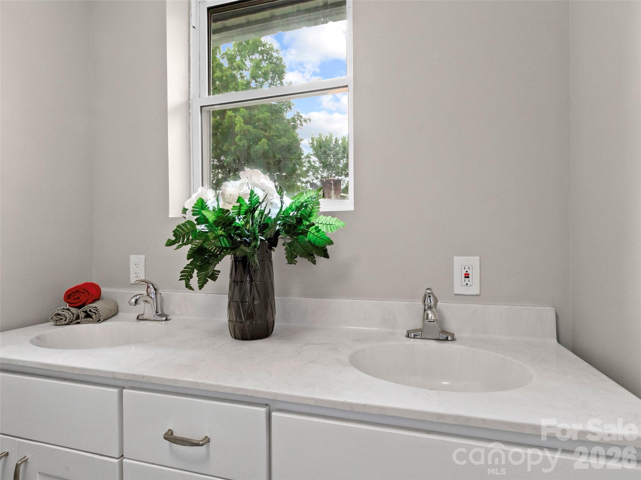 230 School Road Property Photo 30