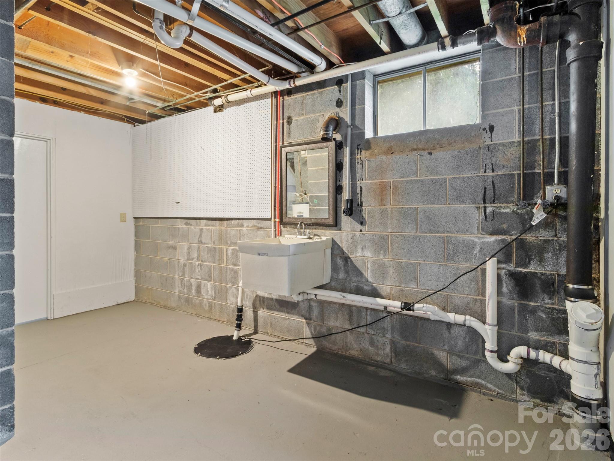 230 School Road Property Photo 31