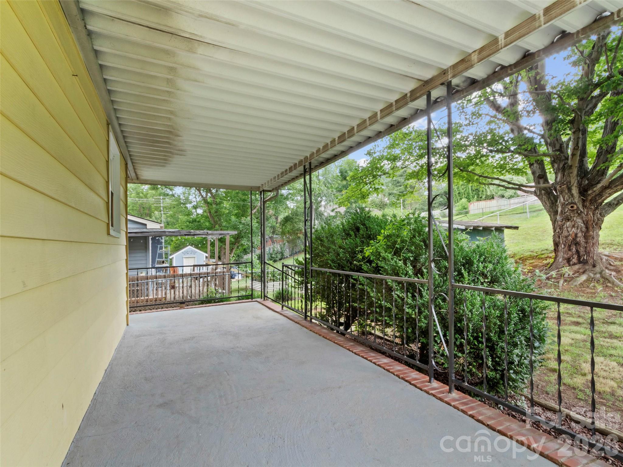 230 School Road Property Photo 36
