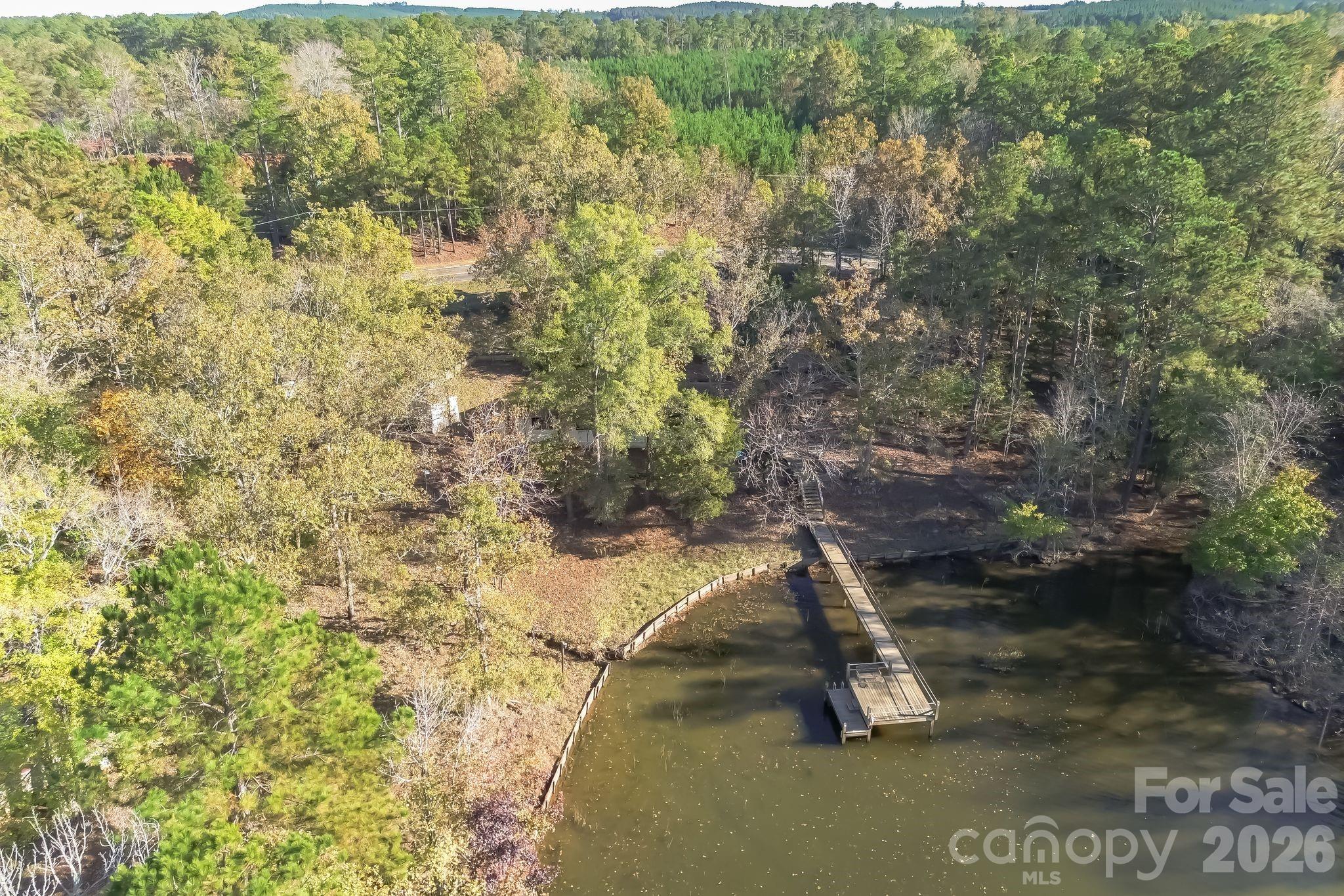 1645 Rolling Hills Road Property Photo 3