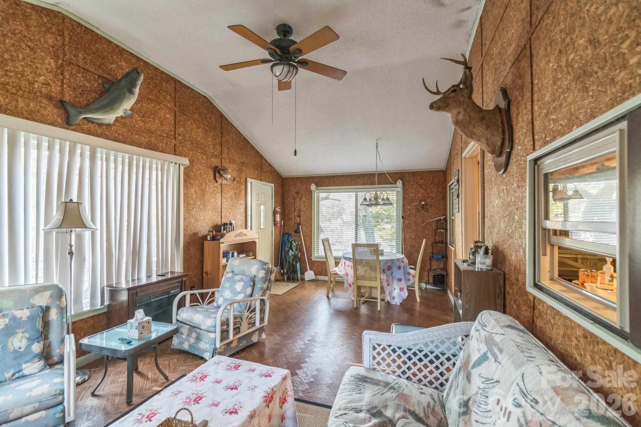 1645 Rolling Hills Road Property Photo 14
