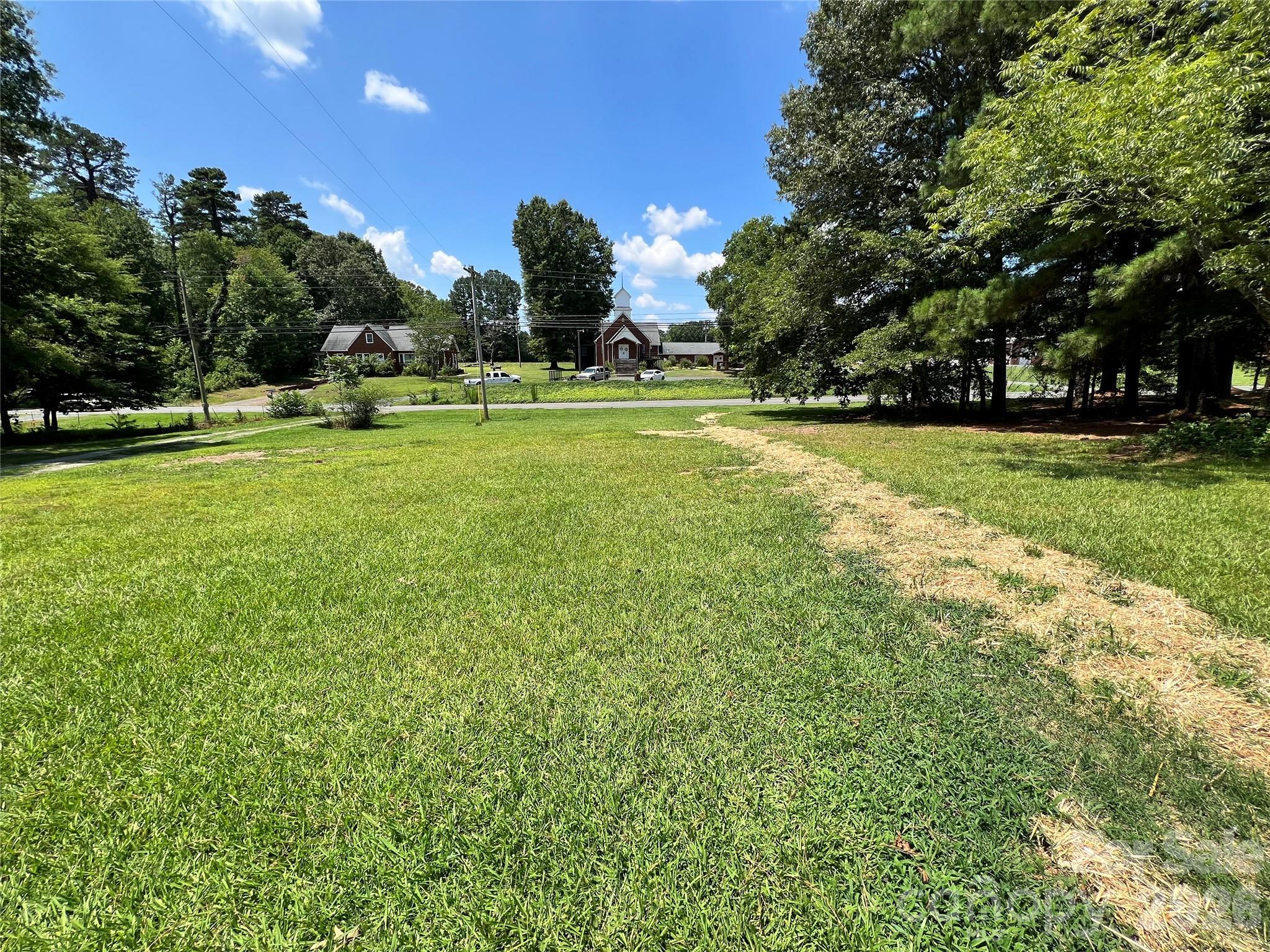 24520 Ridgecrest Road Property Photo 3