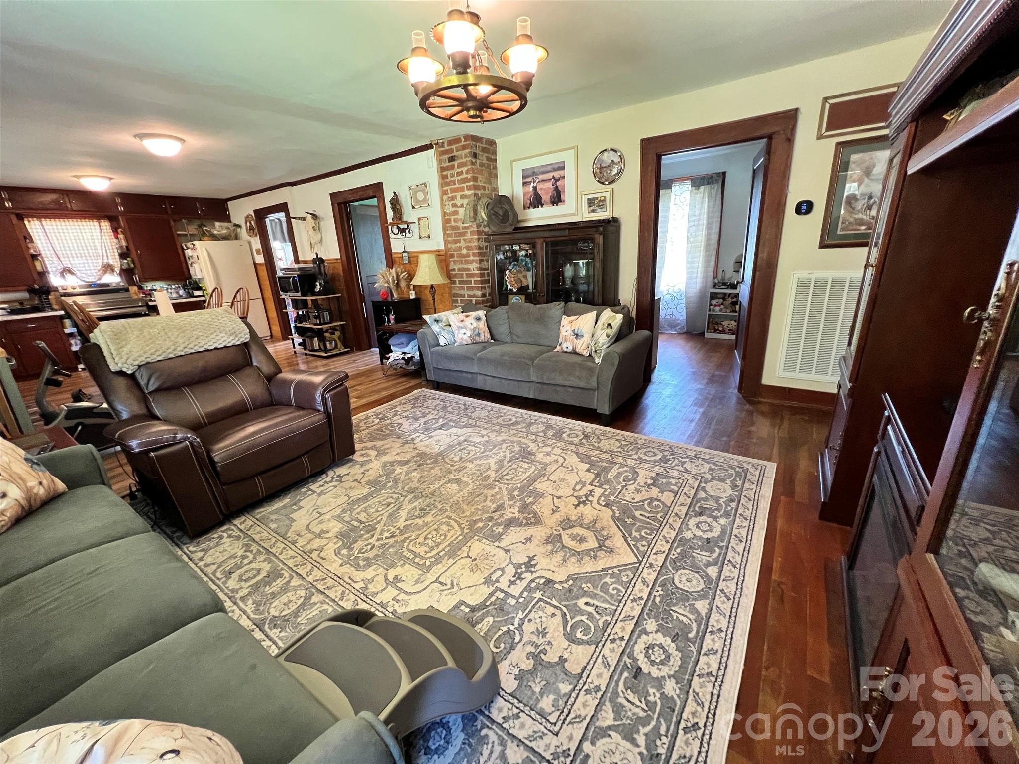 24520 Ridgecrest Road Property Photo 10