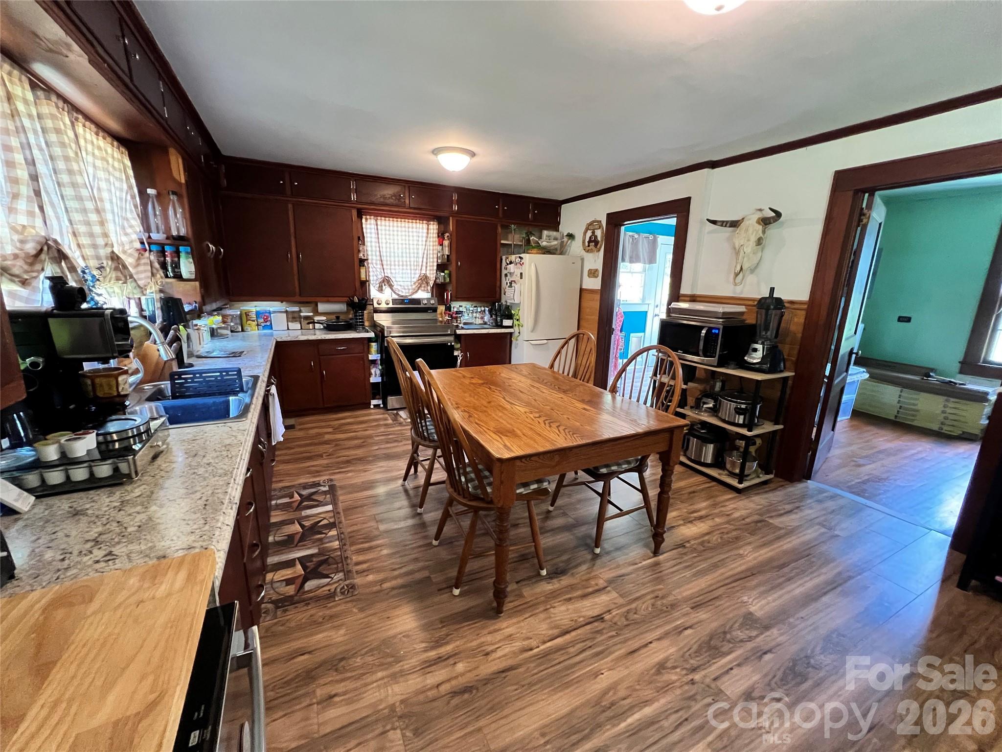 24520 Ridgecrest Road Property Photo 14