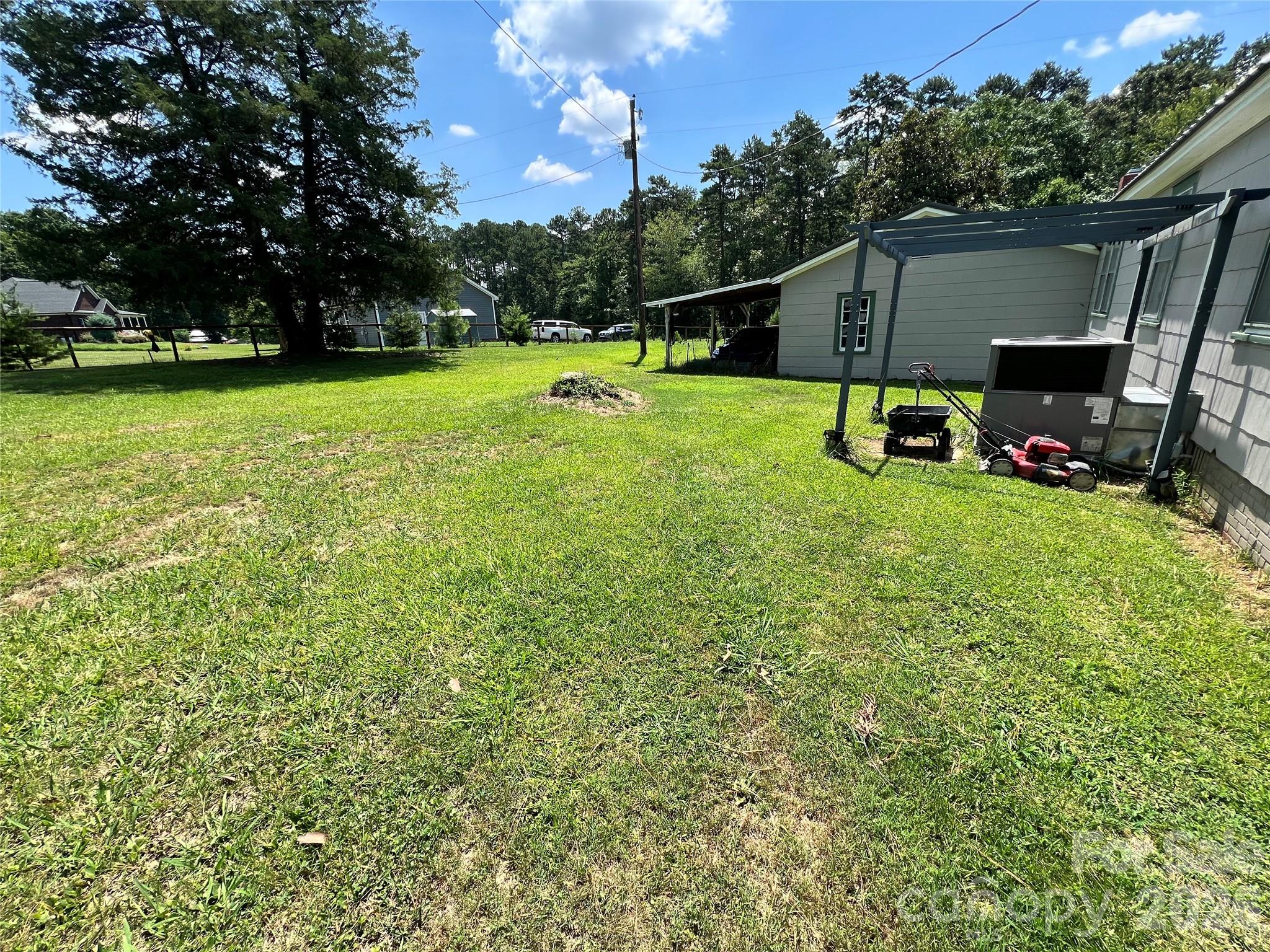 24520 Ridgecrest Road Property Photo 32