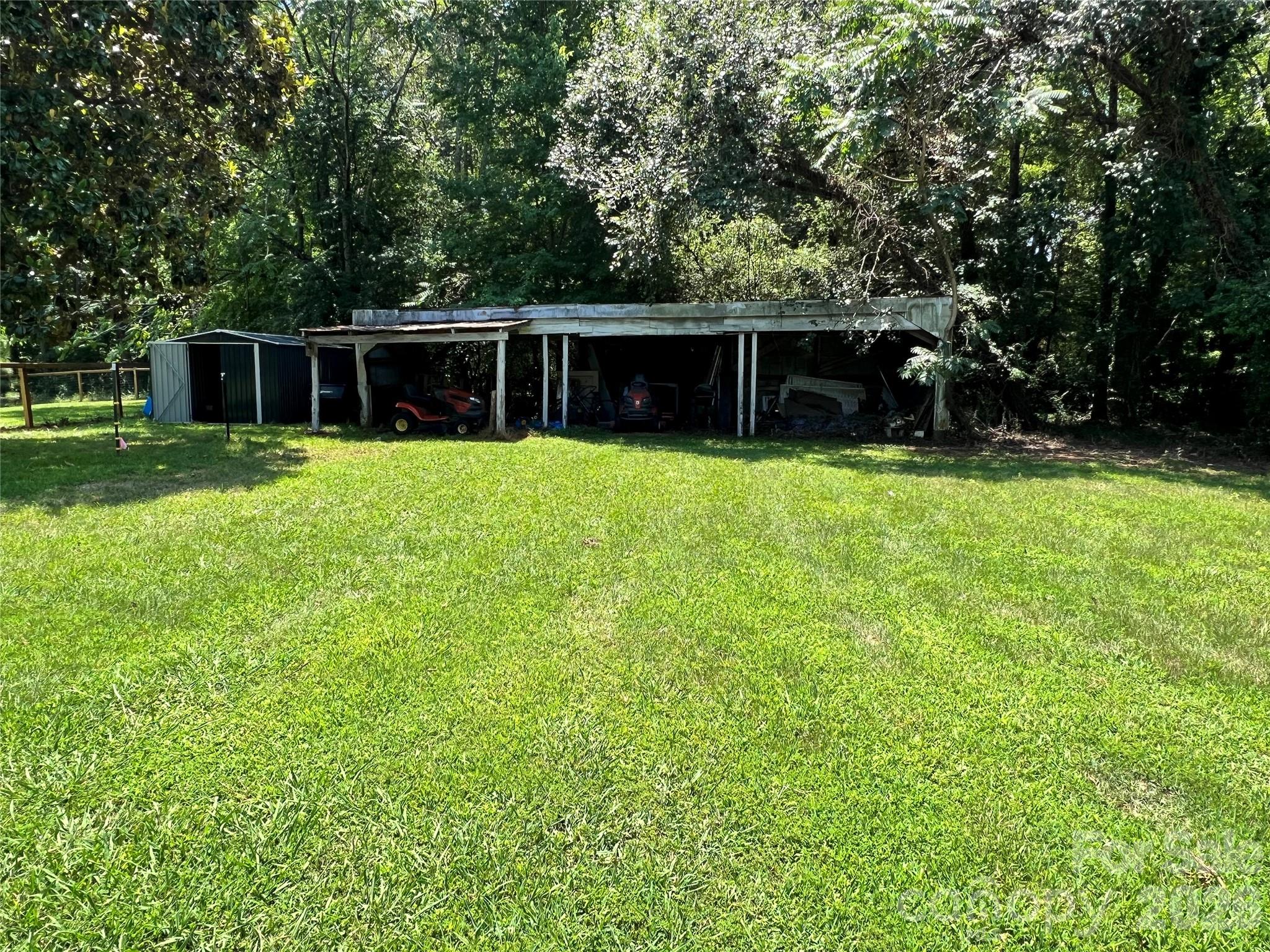 24520 Ridgecrest Road Property Photo 33