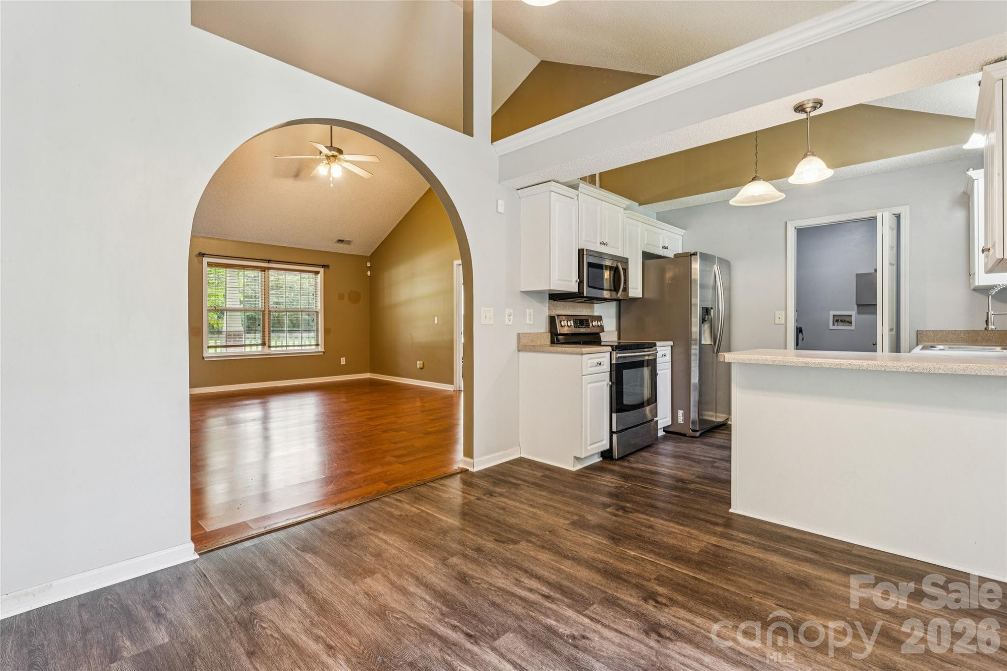 2030 Mallard Creek Drive 6 Property Photo 14